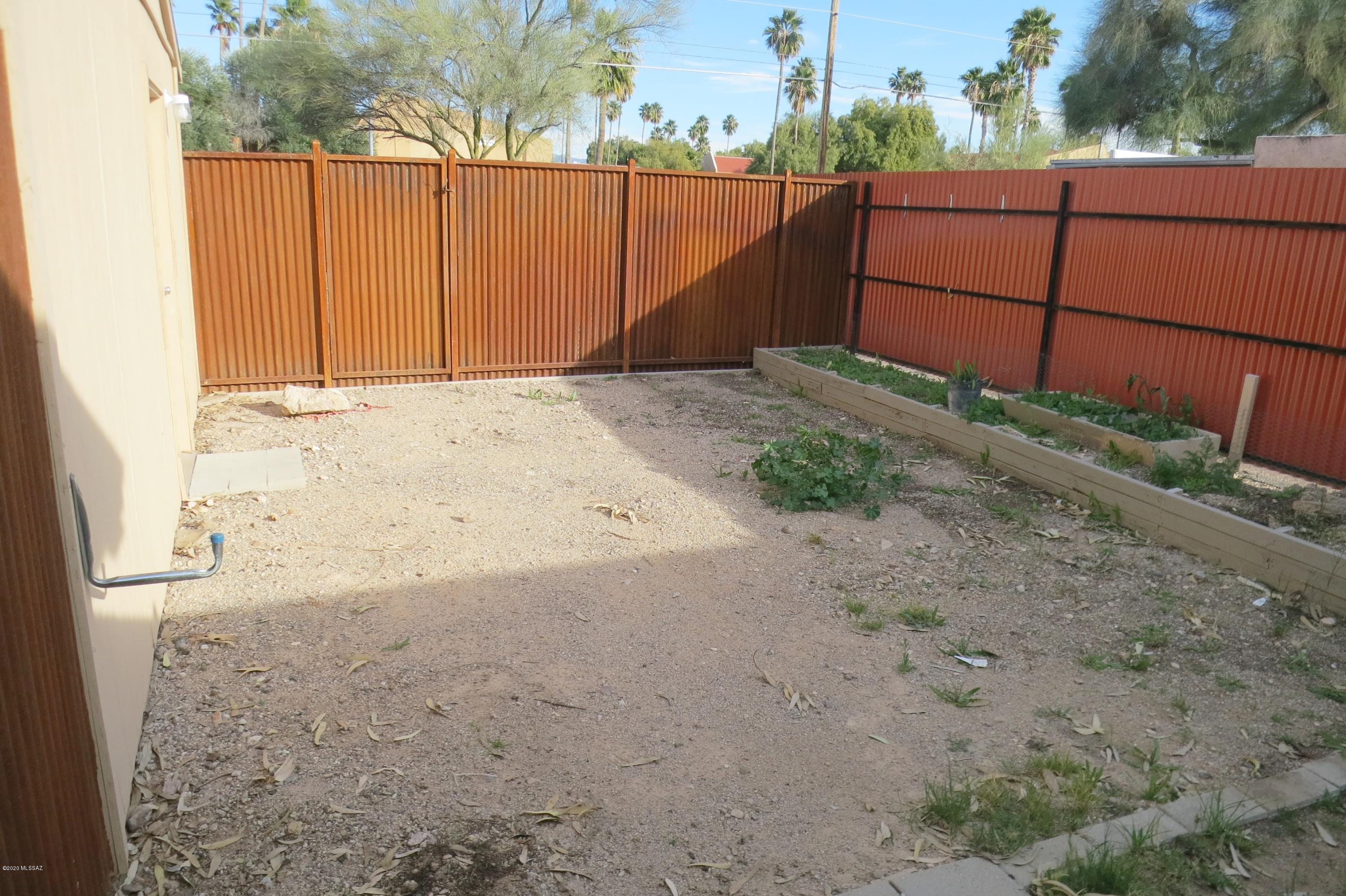 Catalina Farms Annex - Residential Income