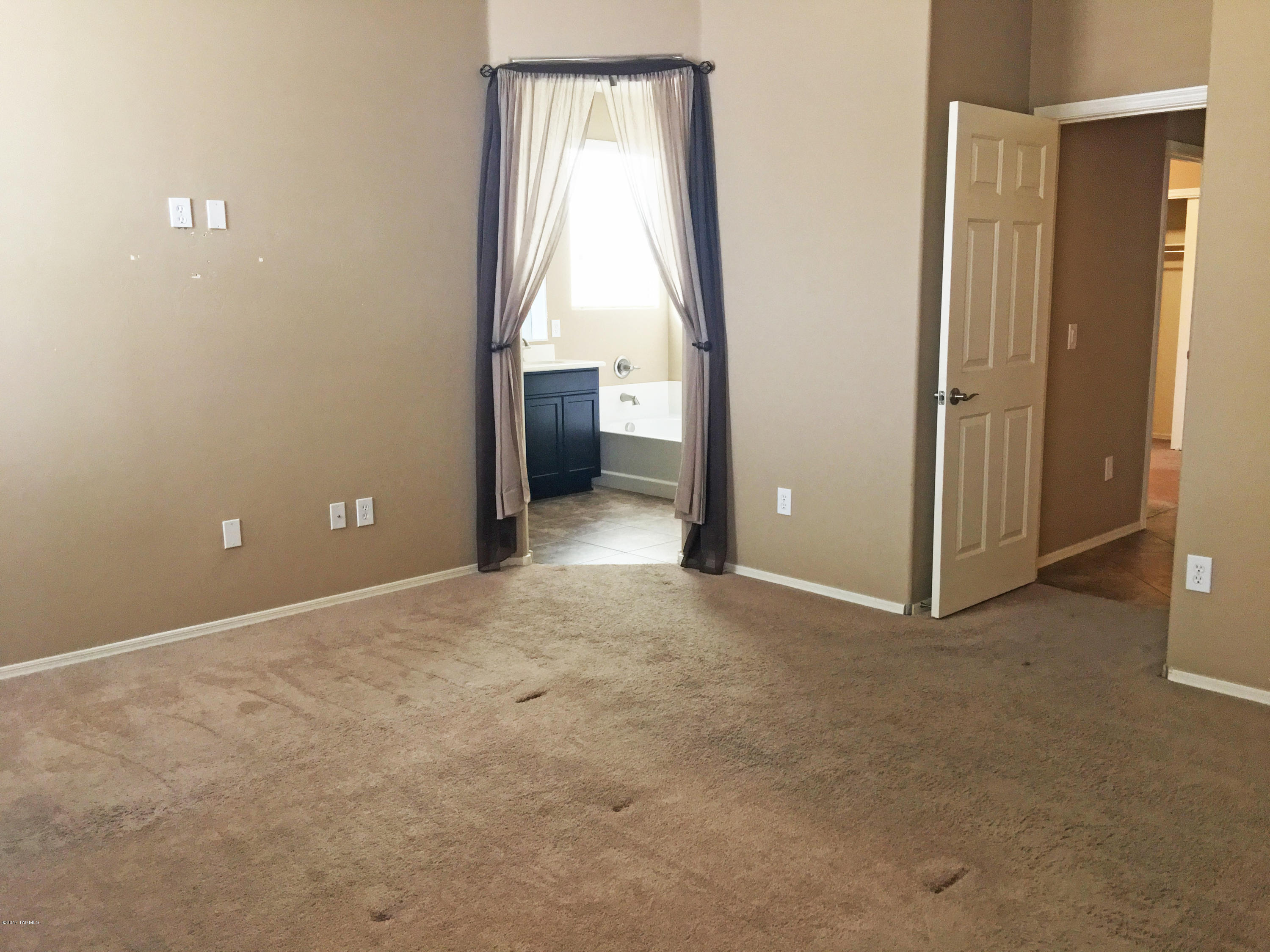 Rancho Del Lago (1-100) - Residential