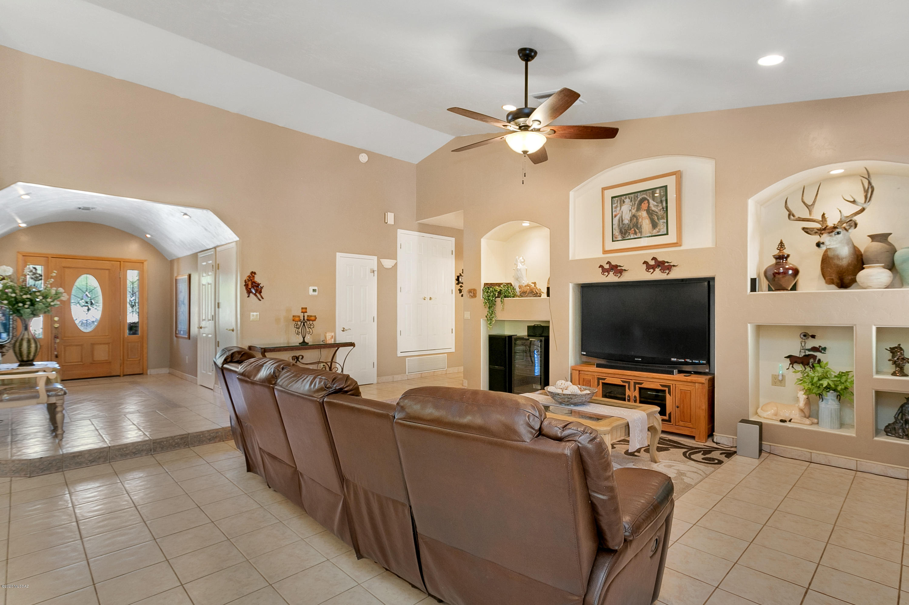 New Tucson Unit NO. 23 (140-261) - Residential
