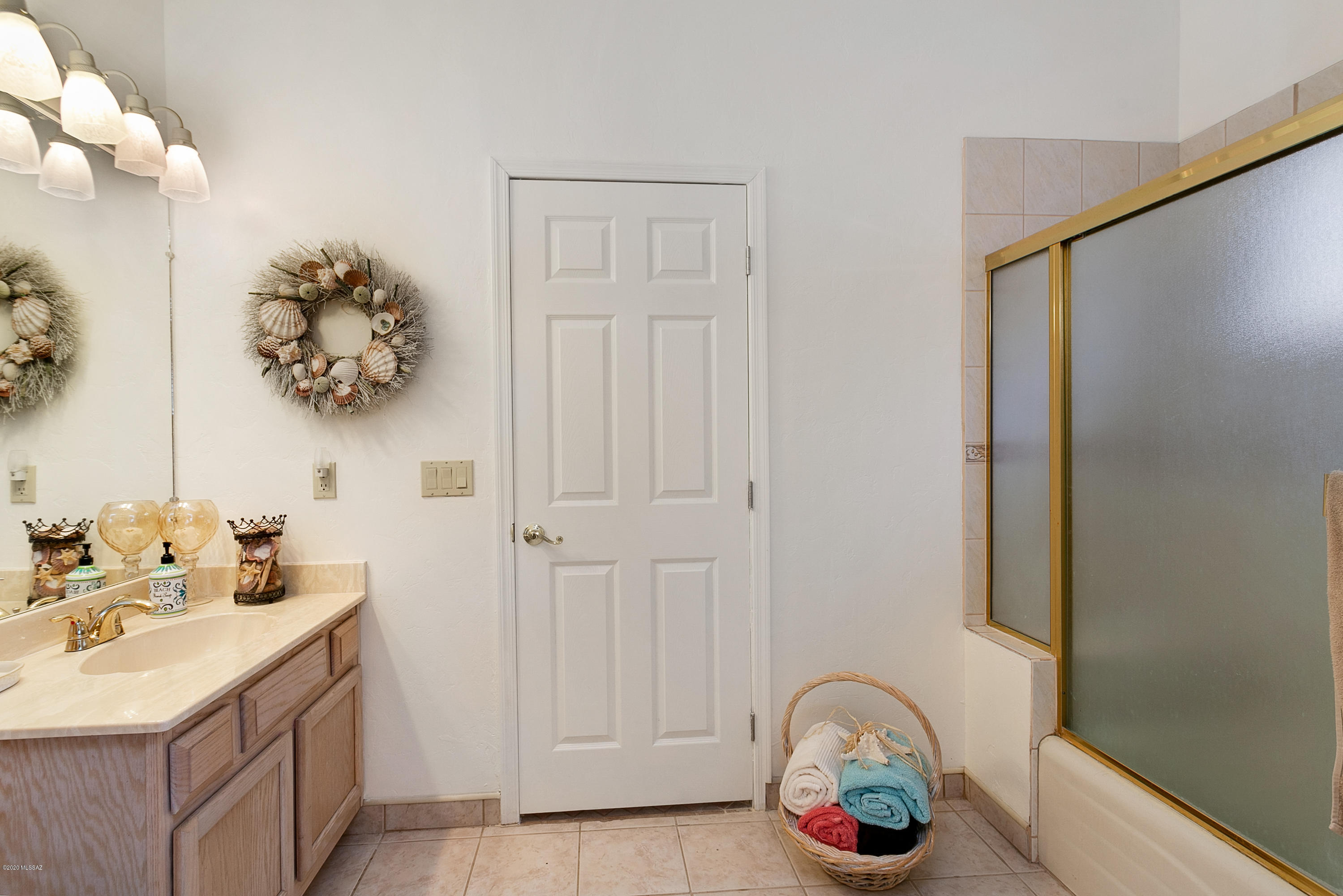 New Tucson Unit NO. 23 (140-261) - Residential