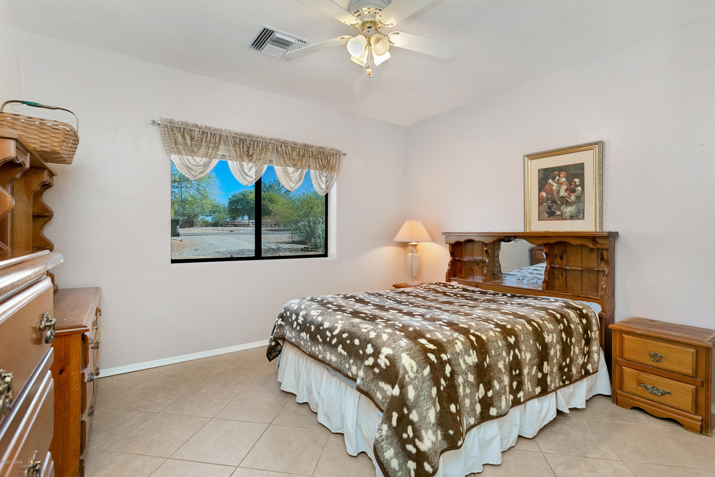 New Tucson Unit NO. 23 (140-261) - Residential