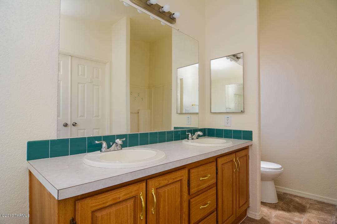 Twin Peaks Subd. (1-78) - Residential