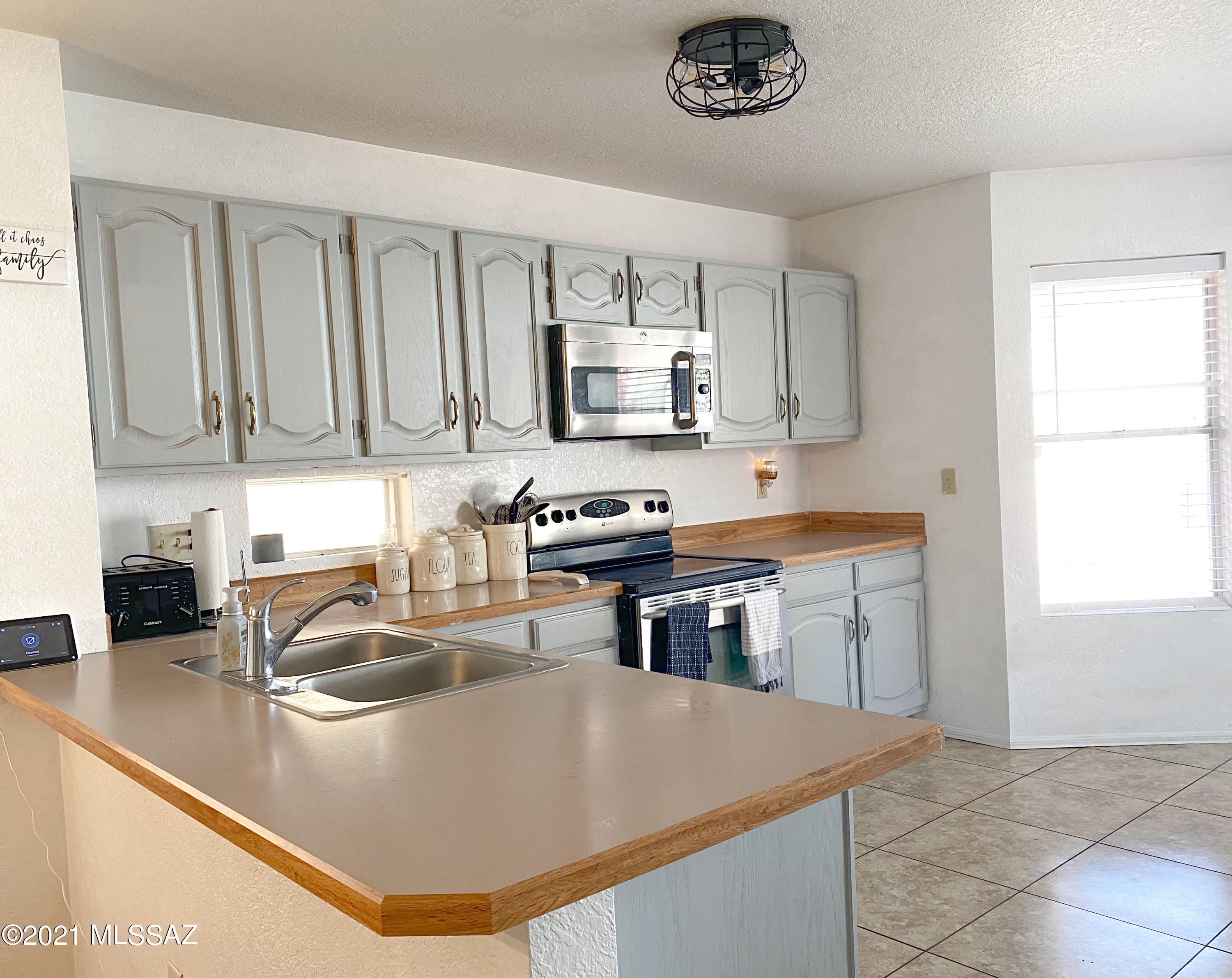 Country Highlands (1-180) - Residential
