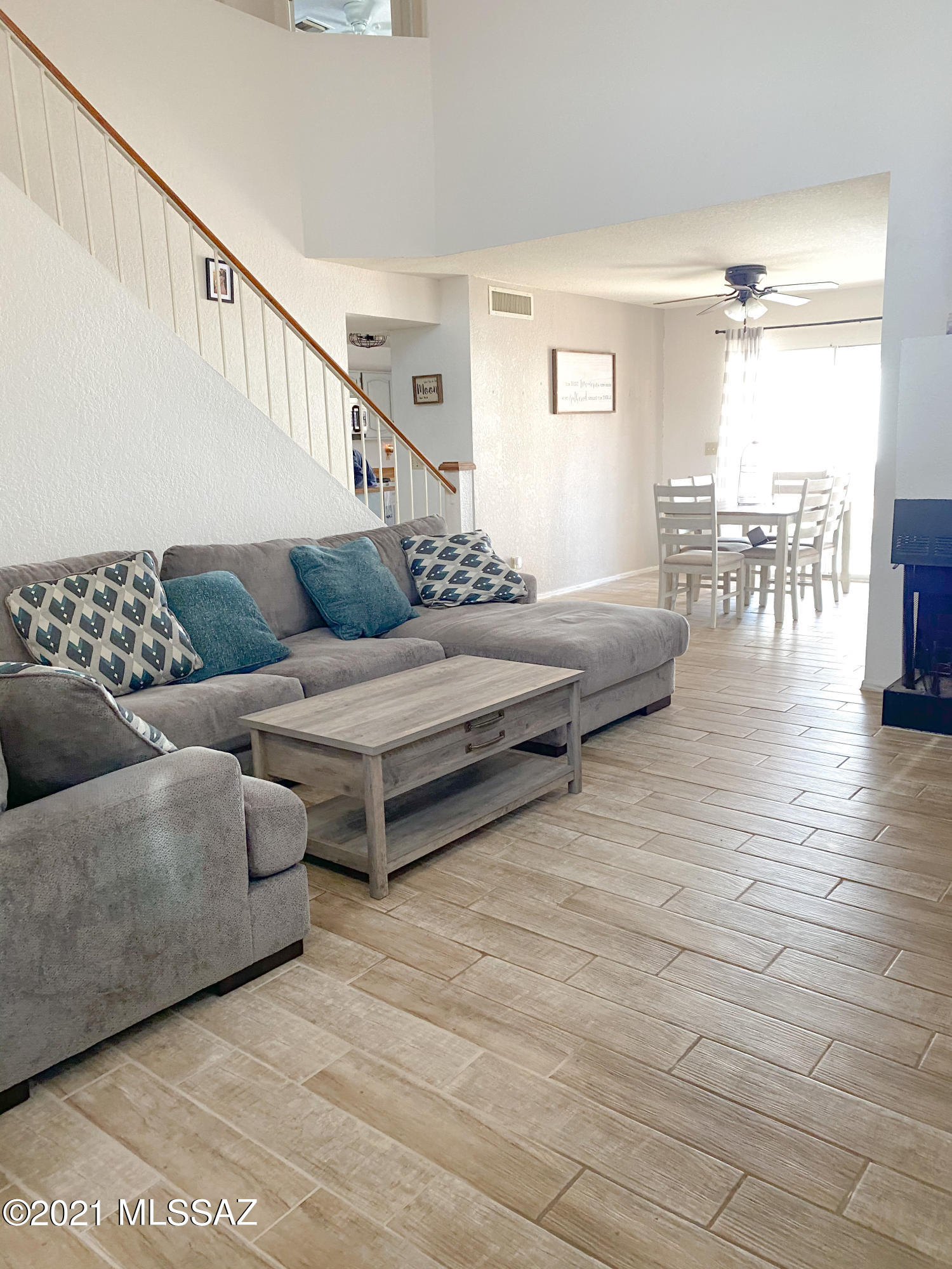 Country Highlands (1-180) - Residential