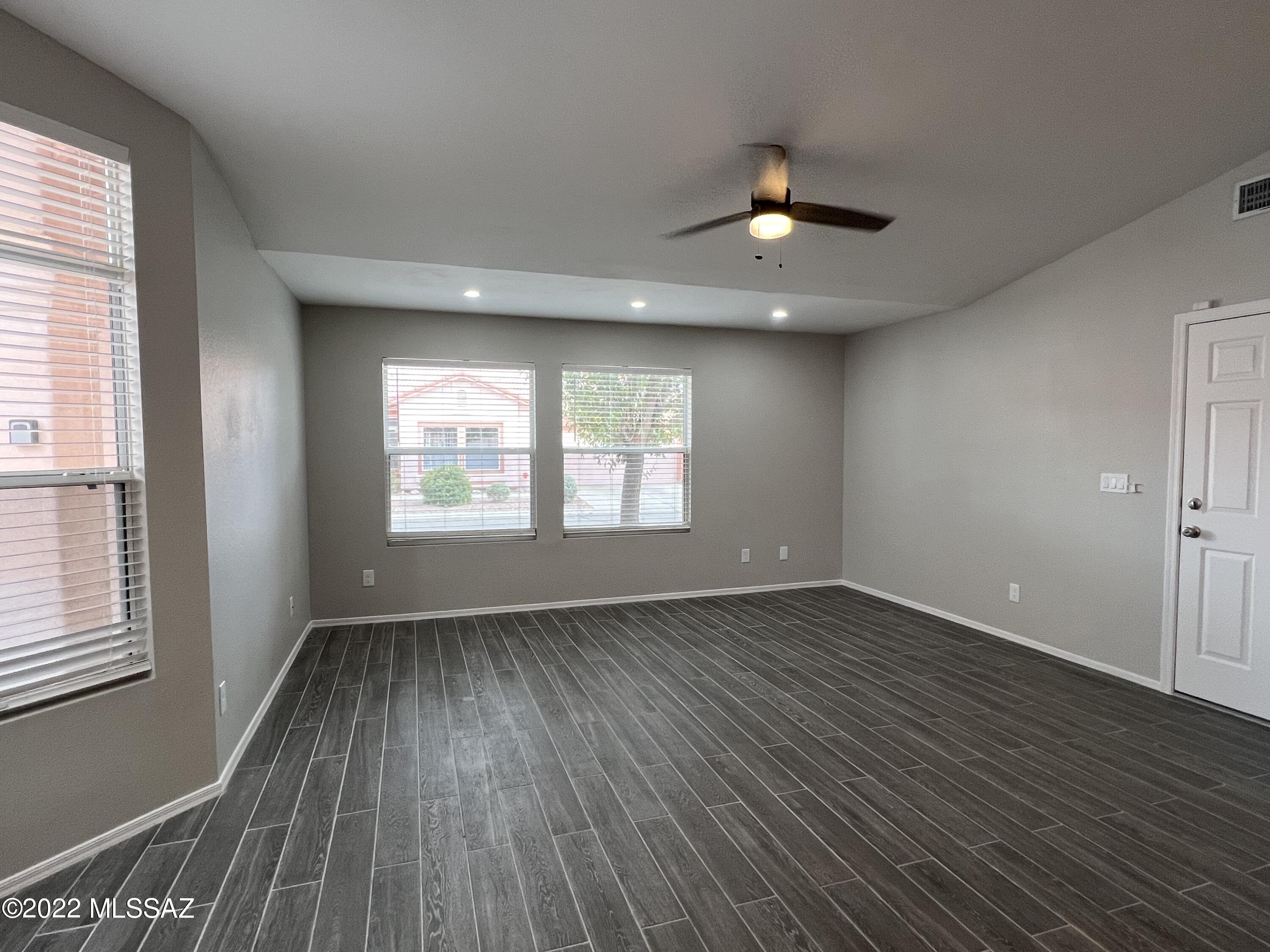 North Ranch (781-885) - Residential Lease