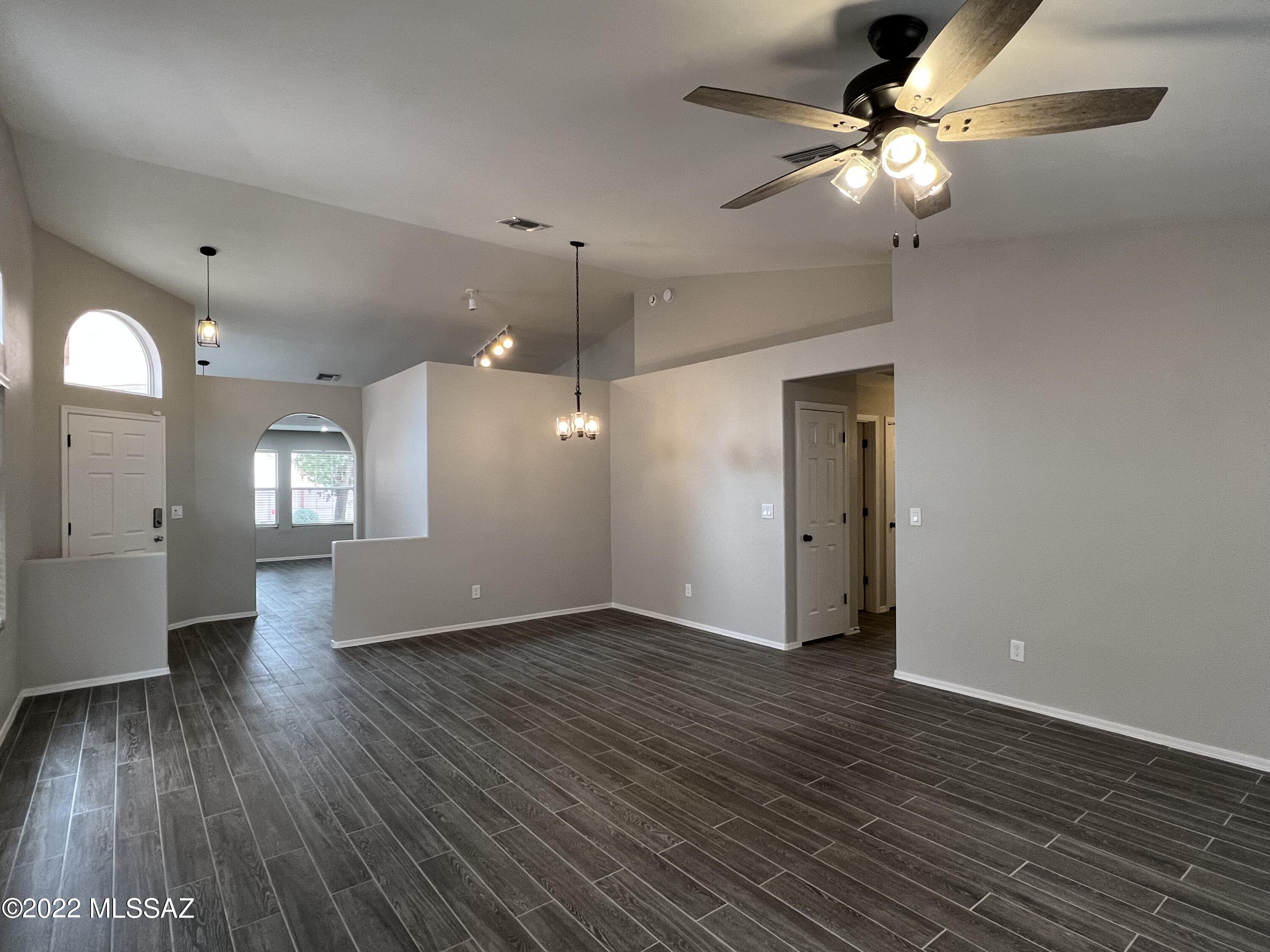 North Ranch (781-885) - Residential Lease