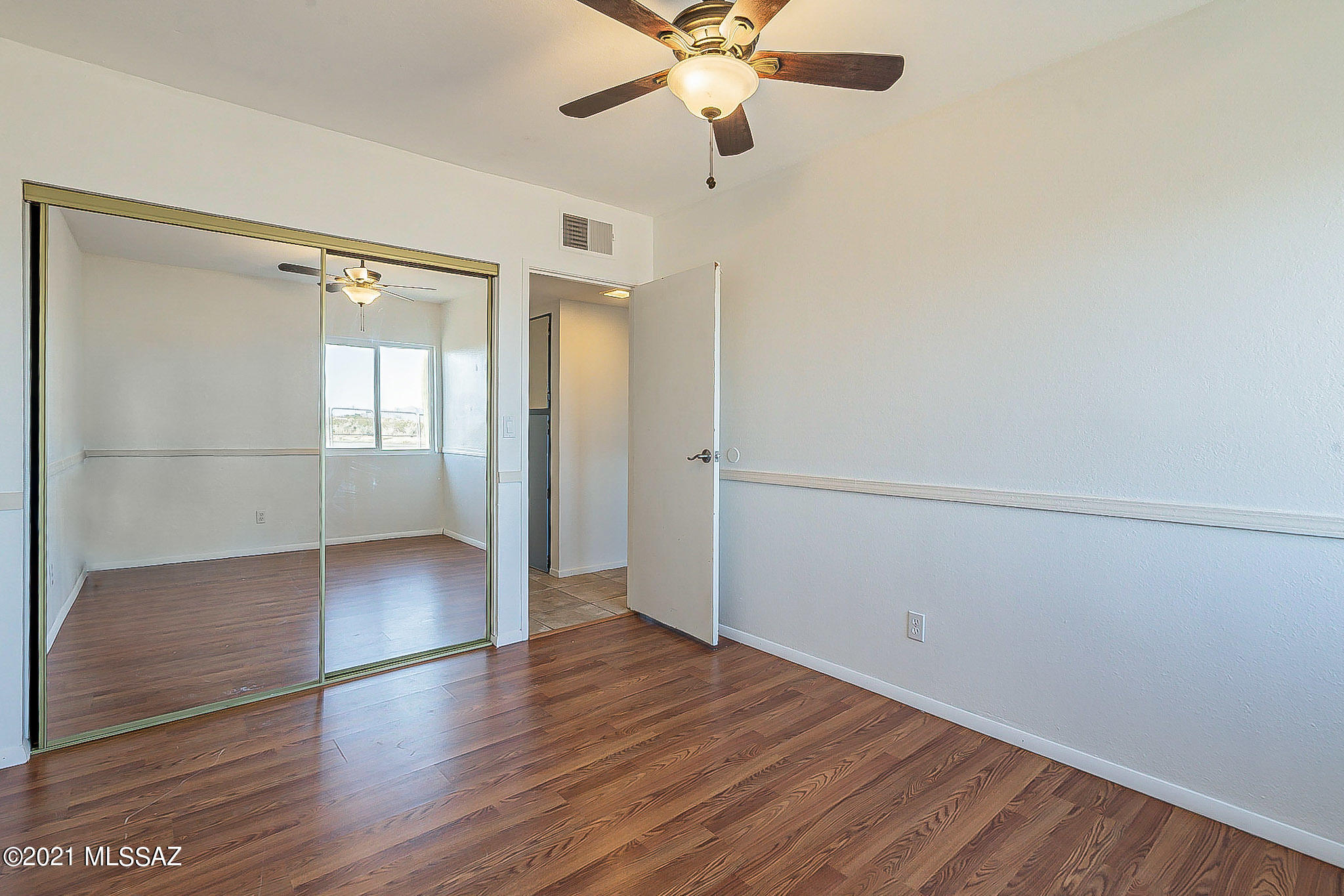 White Fence Farms (1-65) - Residential