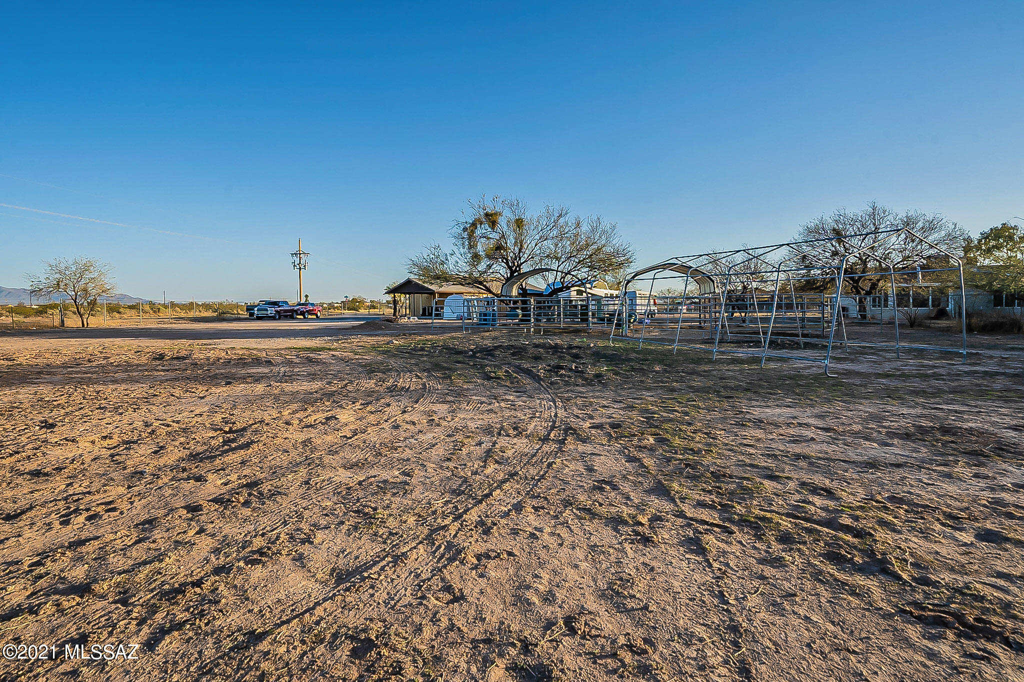 White Fence Farms (1-65) - Residential