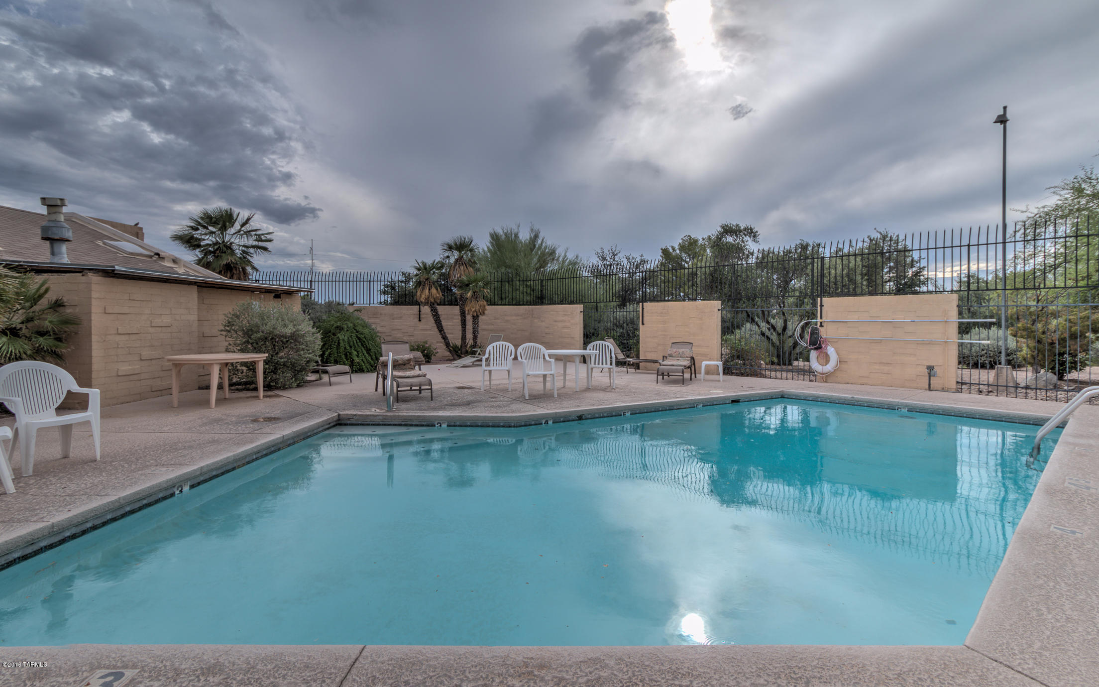 Pantano Townhomes (1-118) - Residential