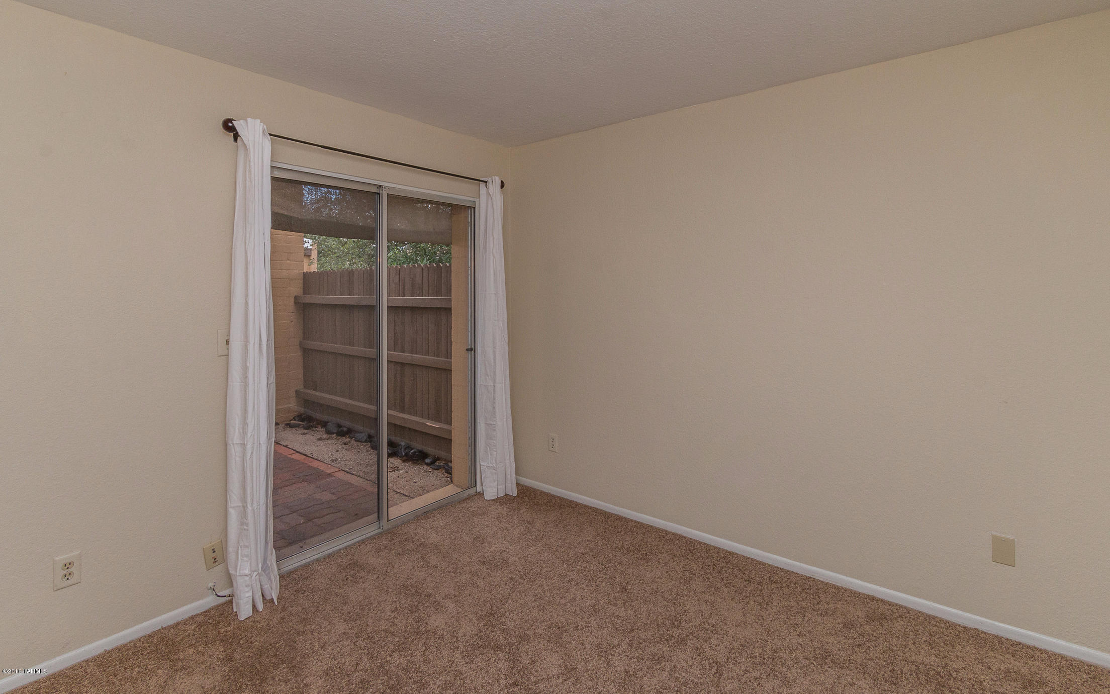 Pantano Townhomes (1-118) - Residential