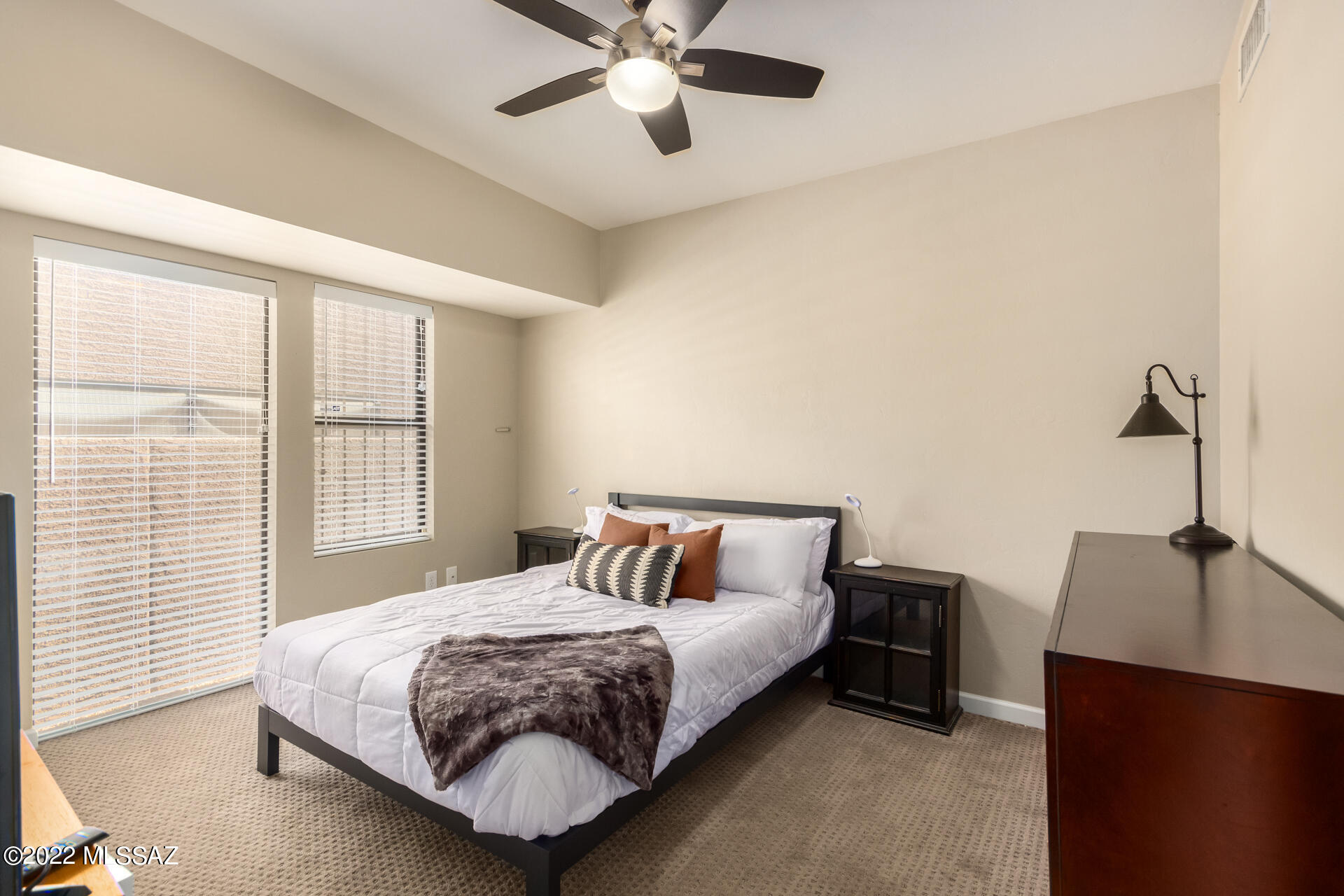 Broadway Court (1-29) - Residential