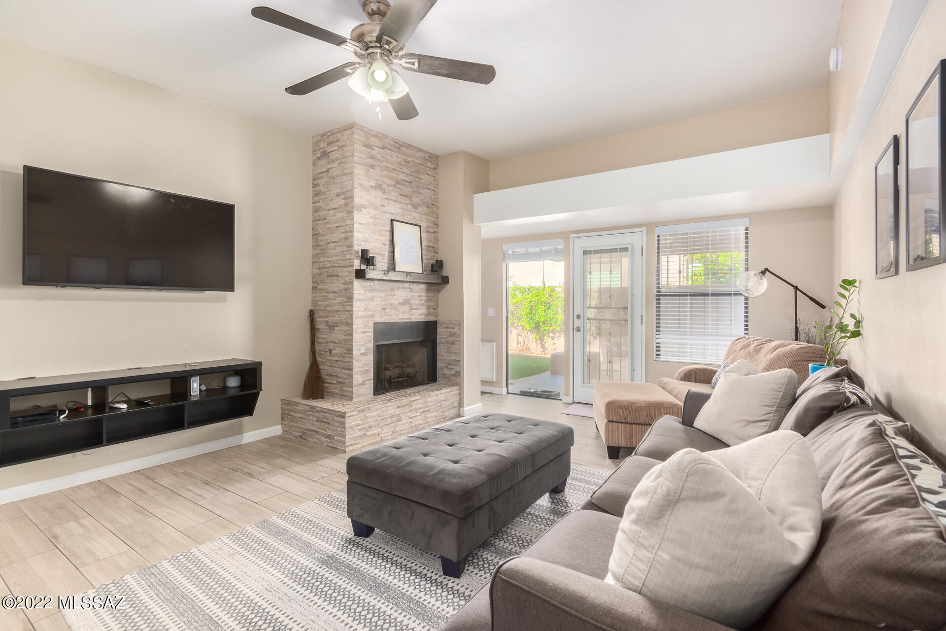 Broadway Court (1-29) - Residential