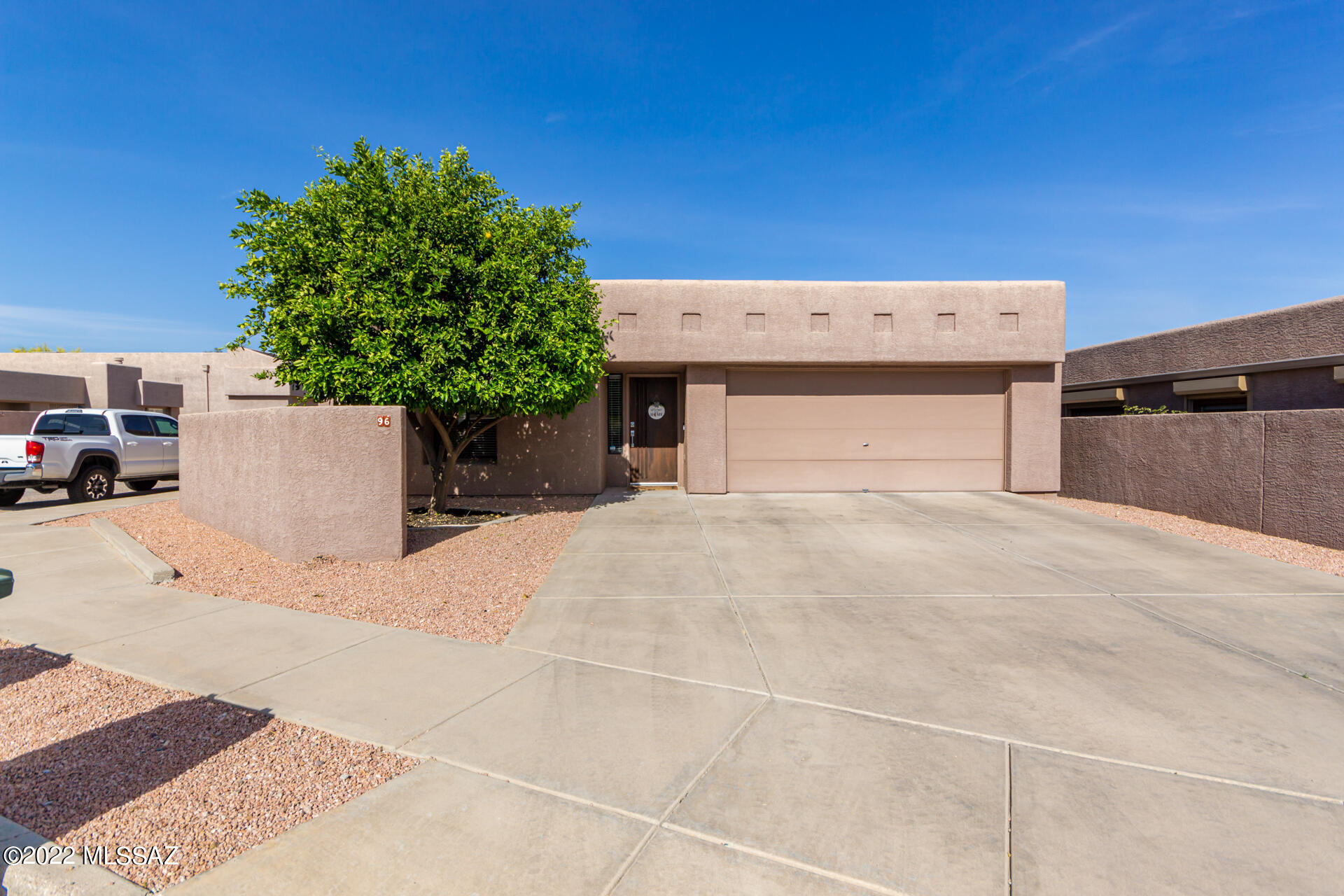 Broadway Court (1-29) - Residential