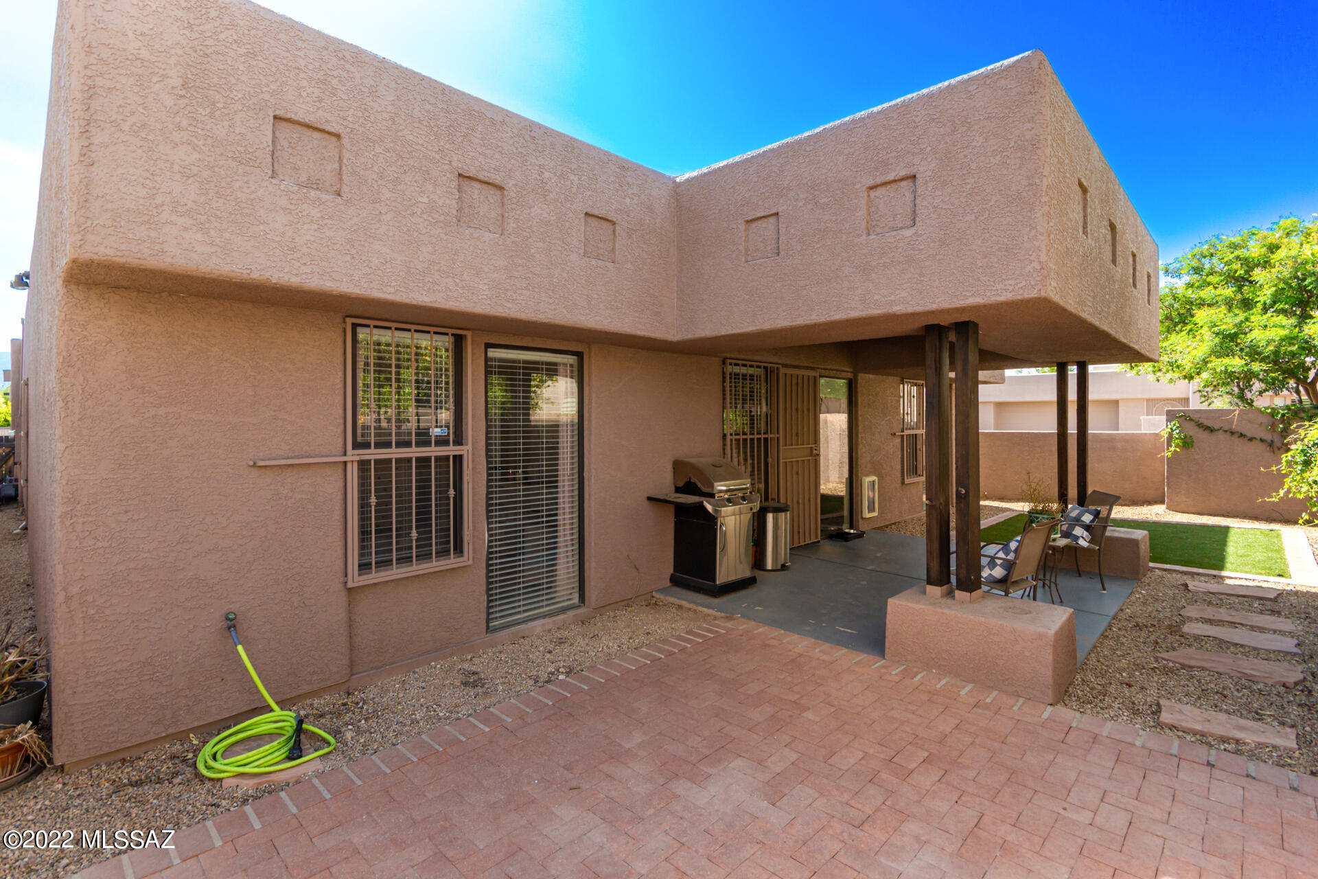 Broadway Court (1-29) - Residential