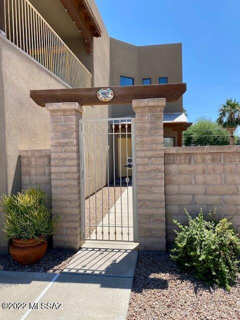 Paseo Estrella (1-104) - Residential