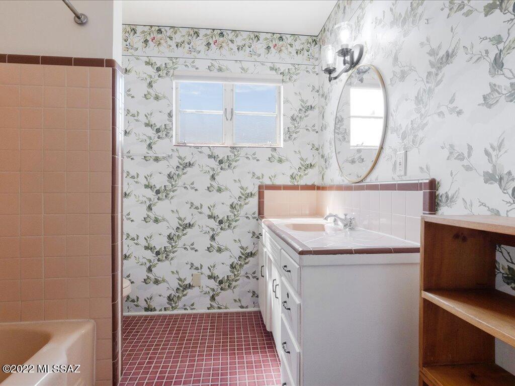 Catalina Vista - Residential Lease