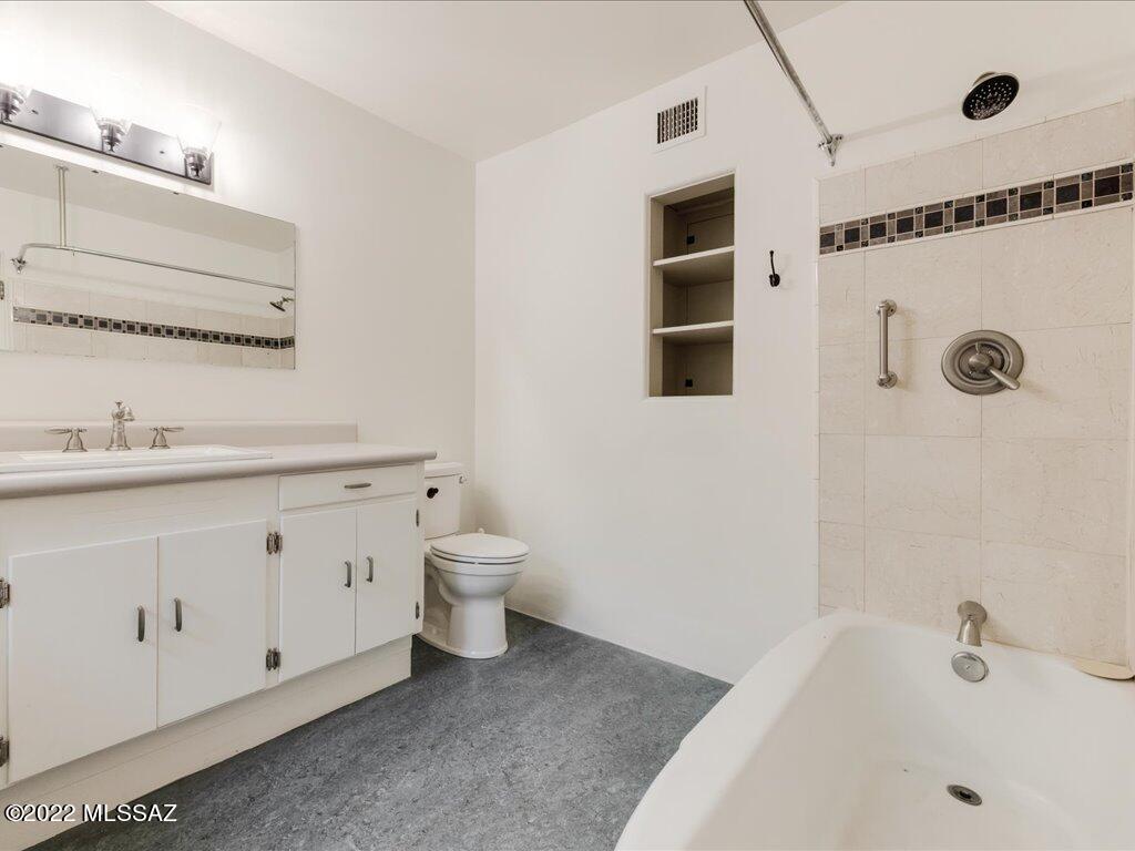 Catalina Vista - Residential Lease