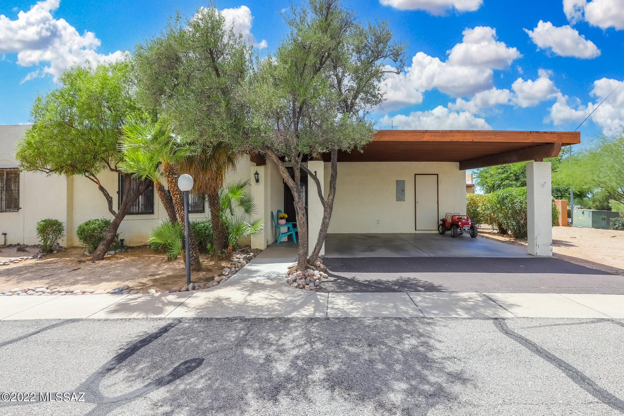 Harrison Estates Condominiums - Residential