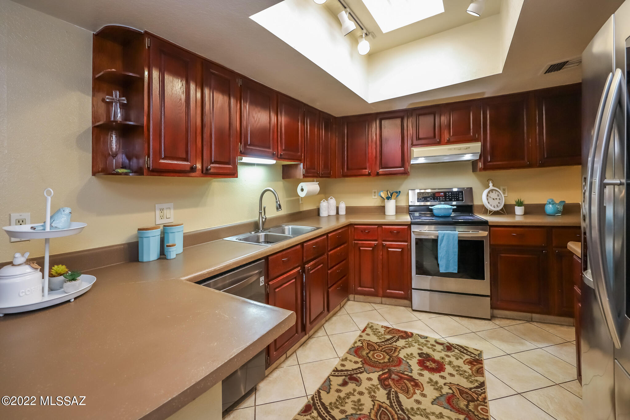 Harrison Estates Condominiums - Residential