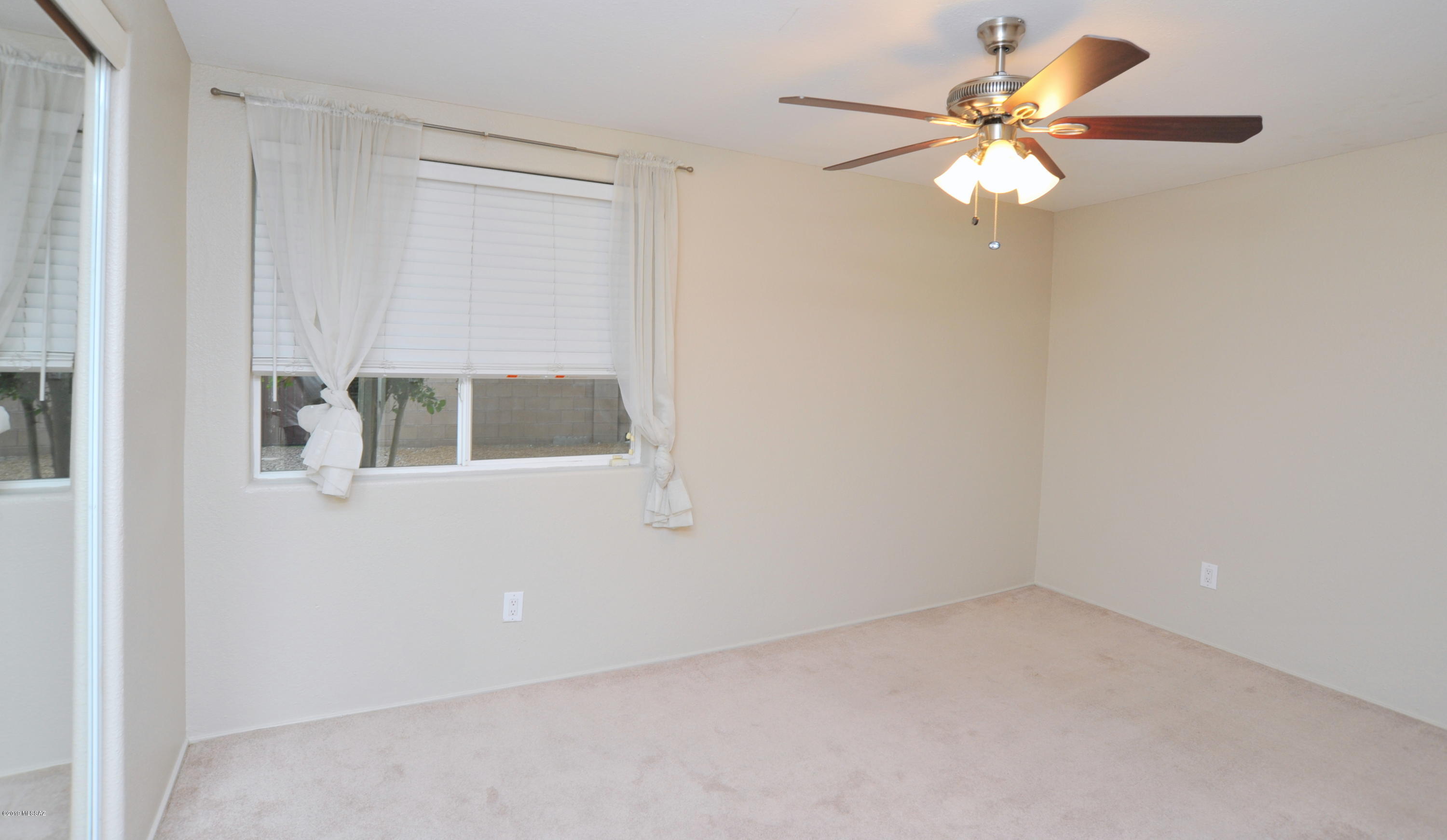 Braewood Terrace (1-107) - Residential