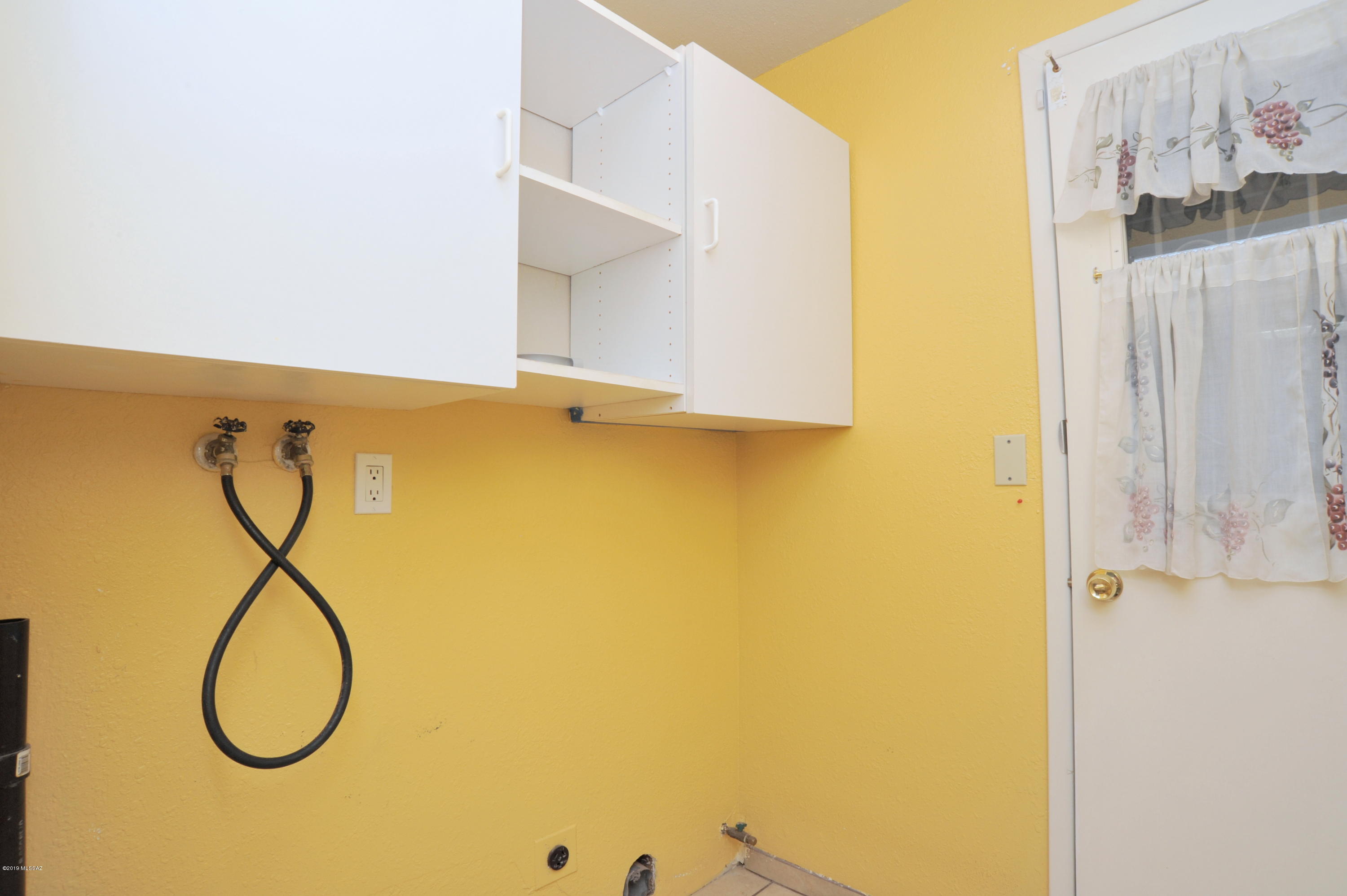 Braewood Terrace (1-107) - Residential