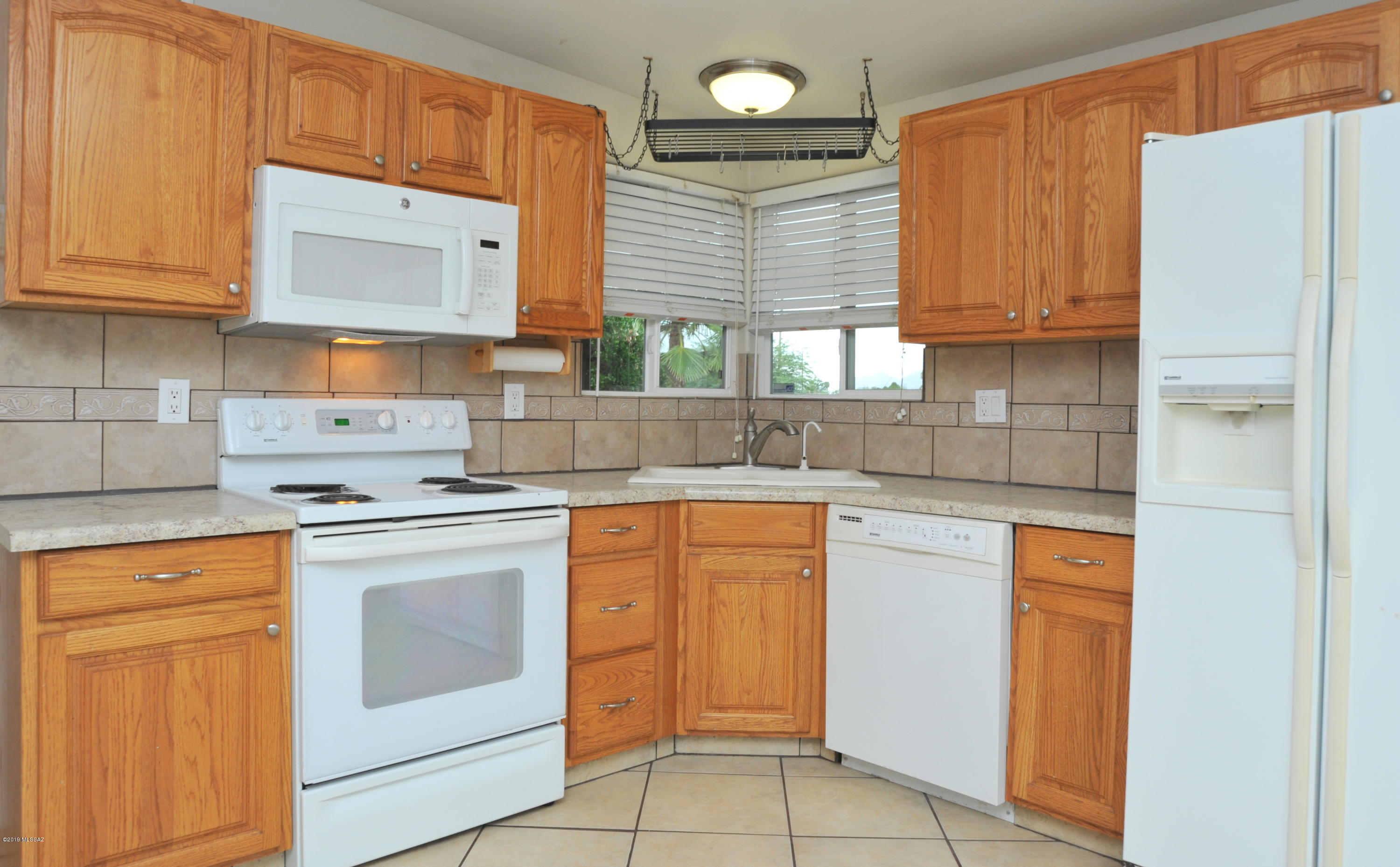 Braewood Terrace (1-107) - Residential
