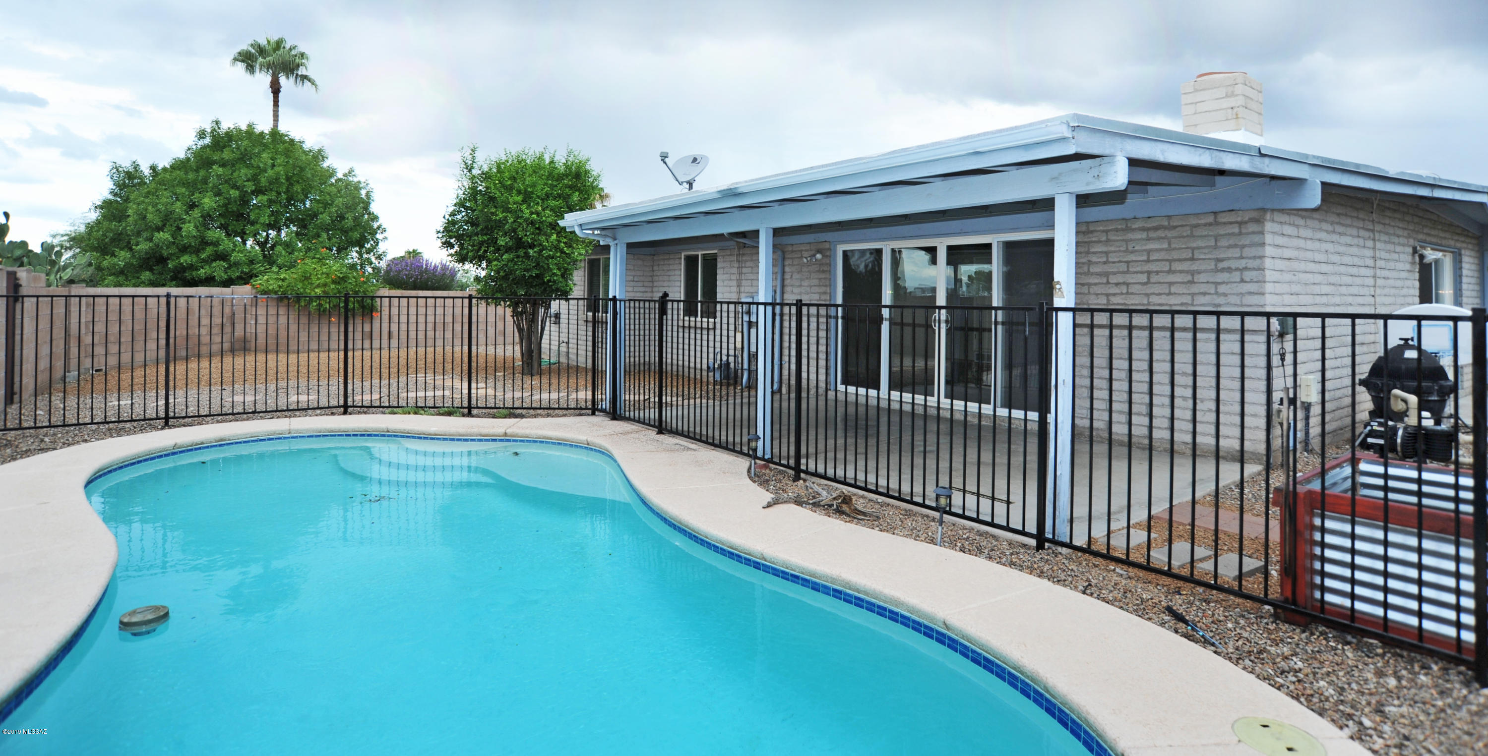 Braewood Terrace (1-107) - Residential