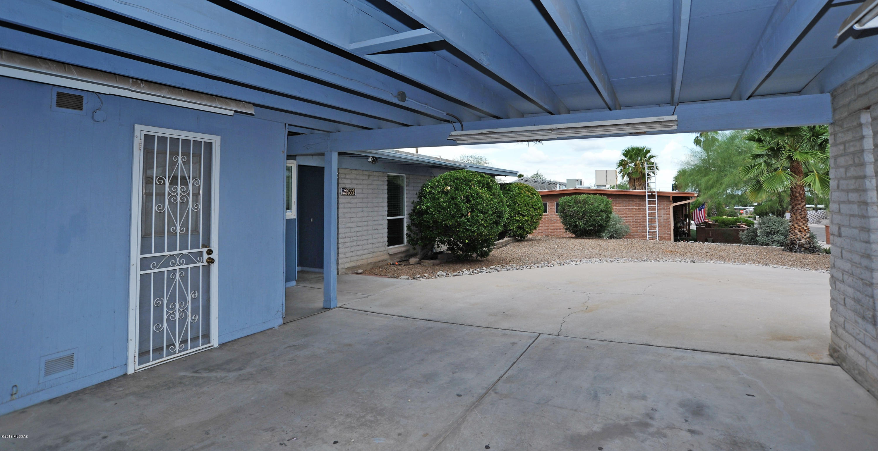 Braewood Terrace (1-107) - Residential