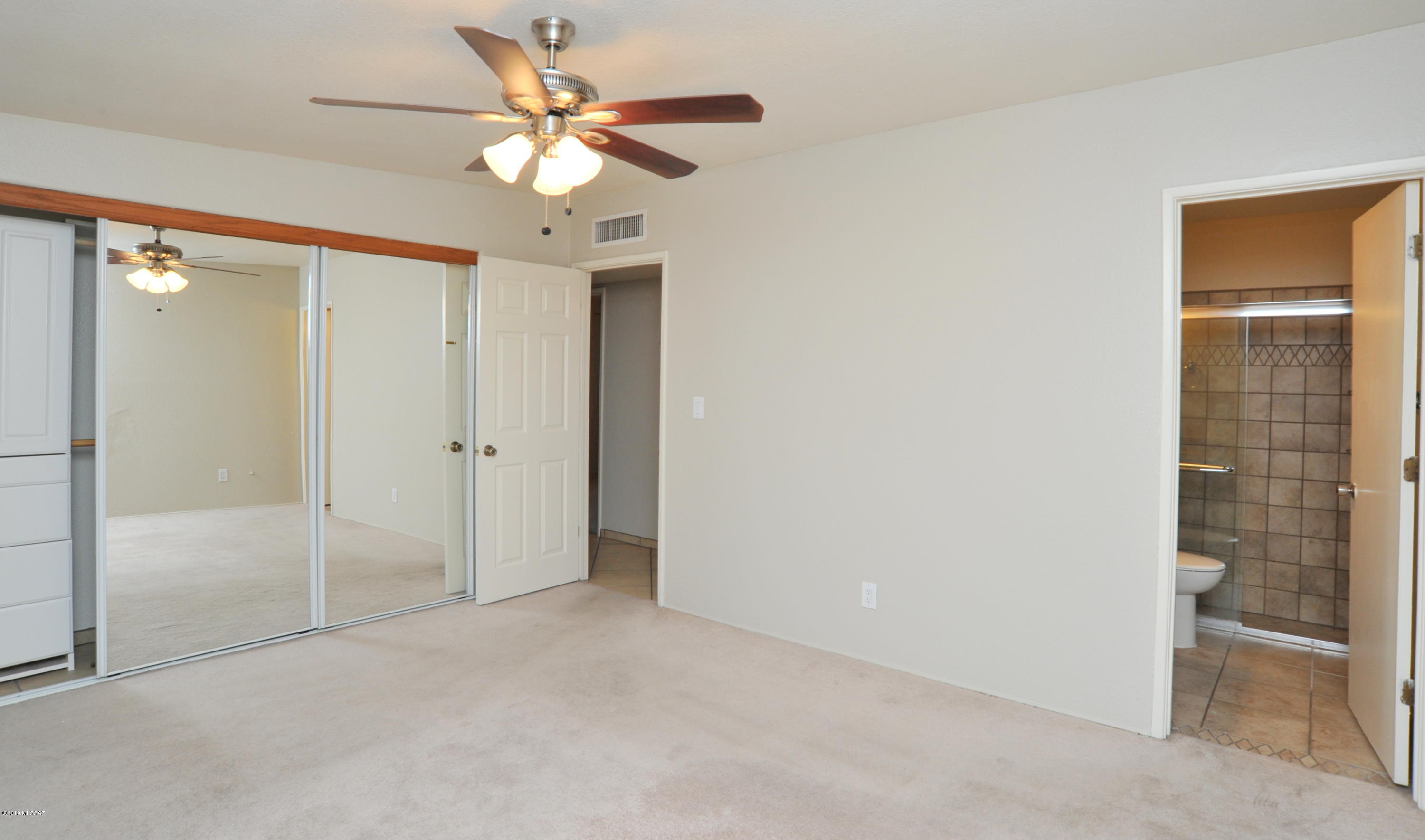 Braewood Terrace (1-107) - Residential
