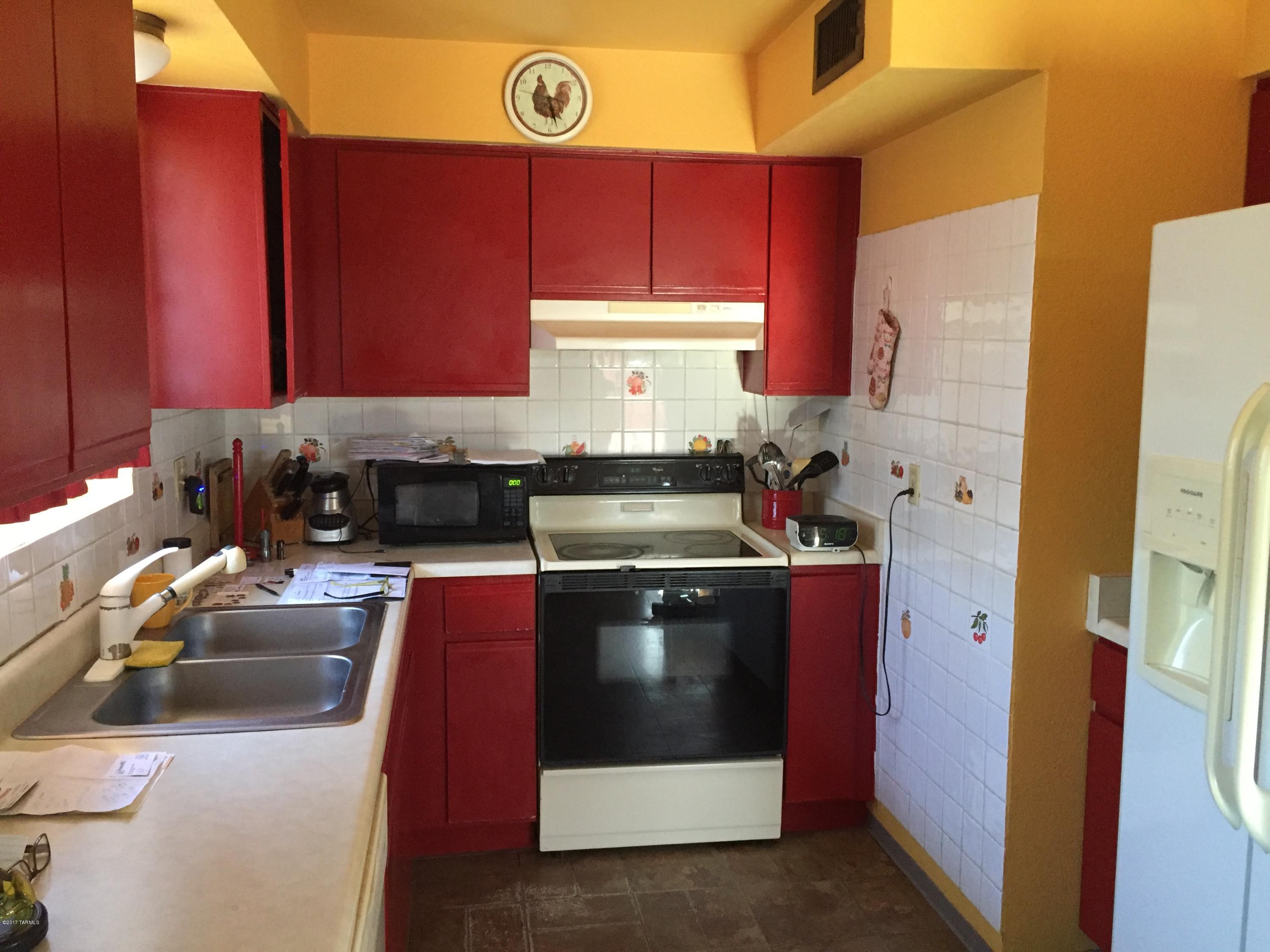 Twin Lakes (1-148) - Residential