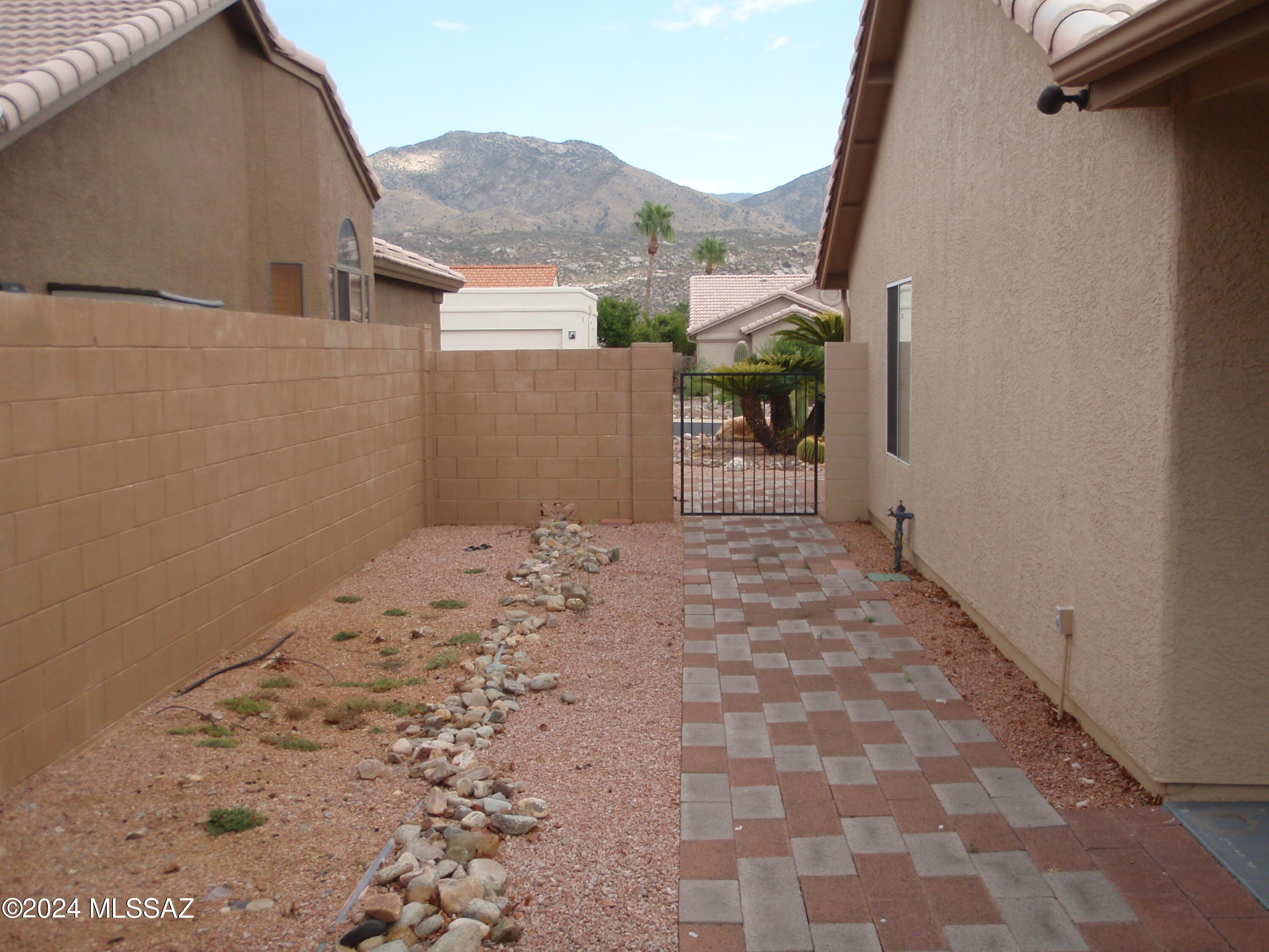 Saddlebrooke - Residential Lease