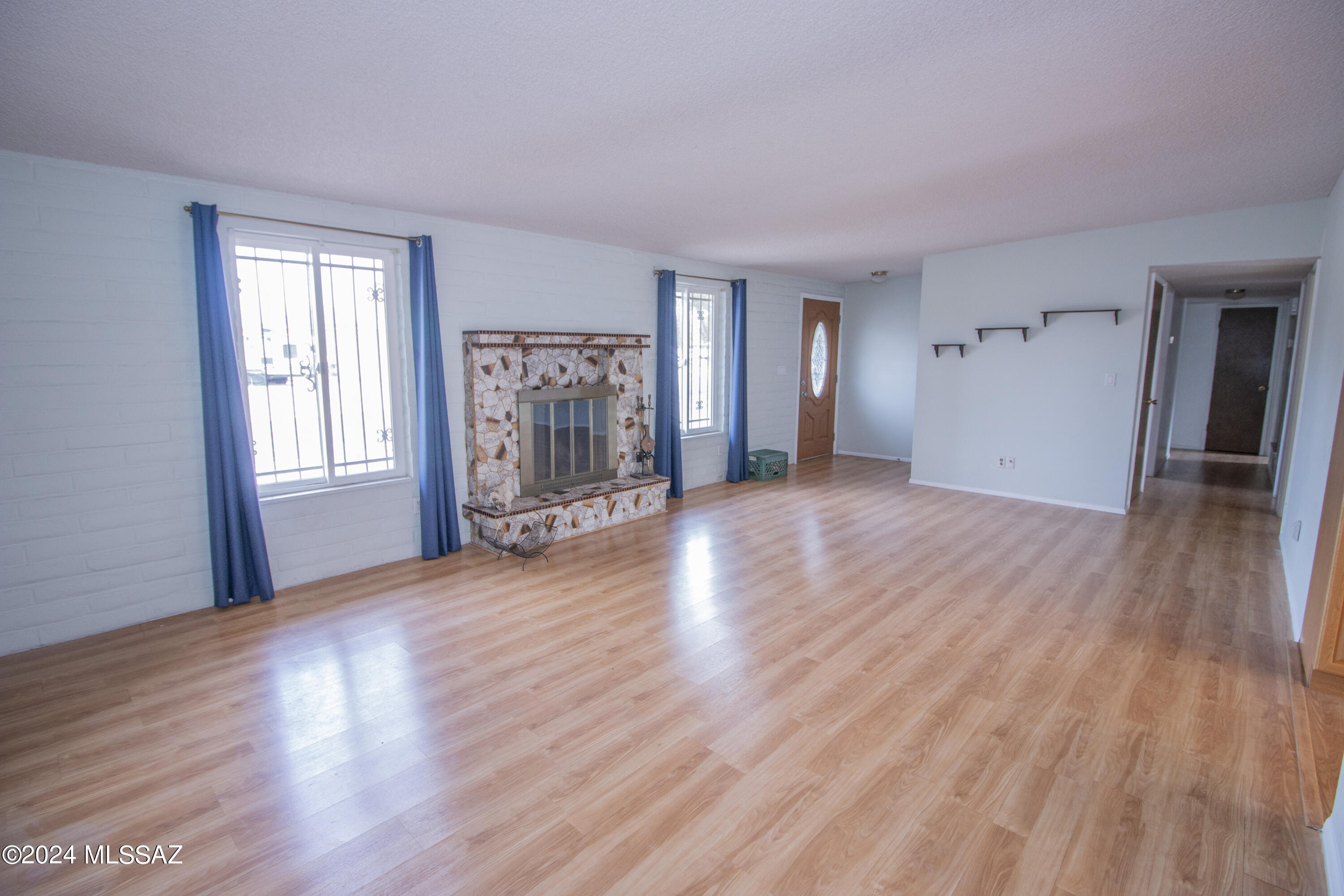 Marved Manor (1-25) - Residential