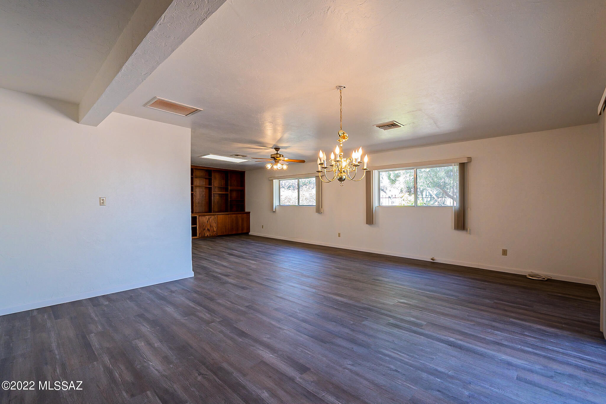 Continental Vistas(1-302) - Residential