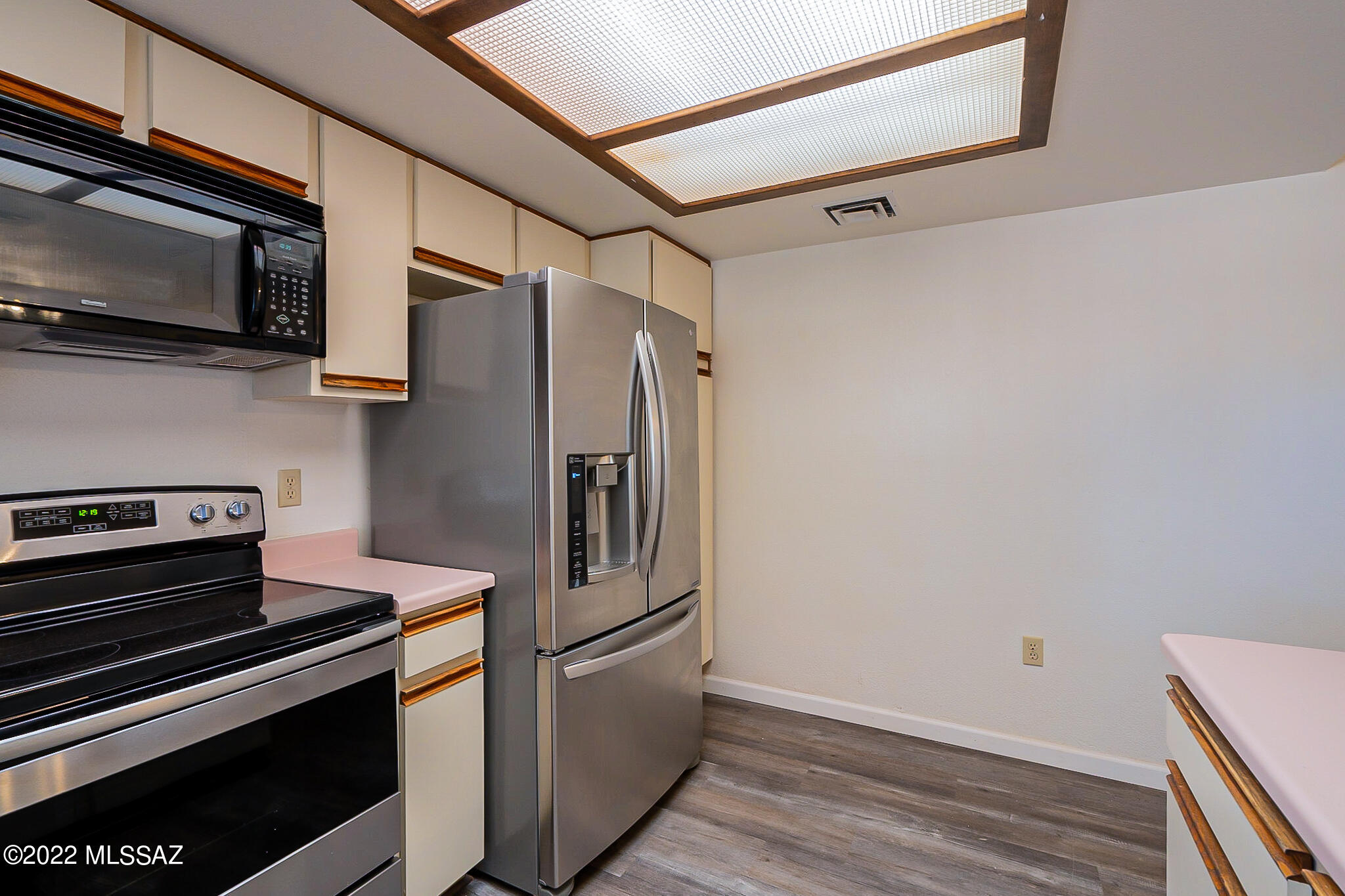 Continental Vistas(1-302) - Residential