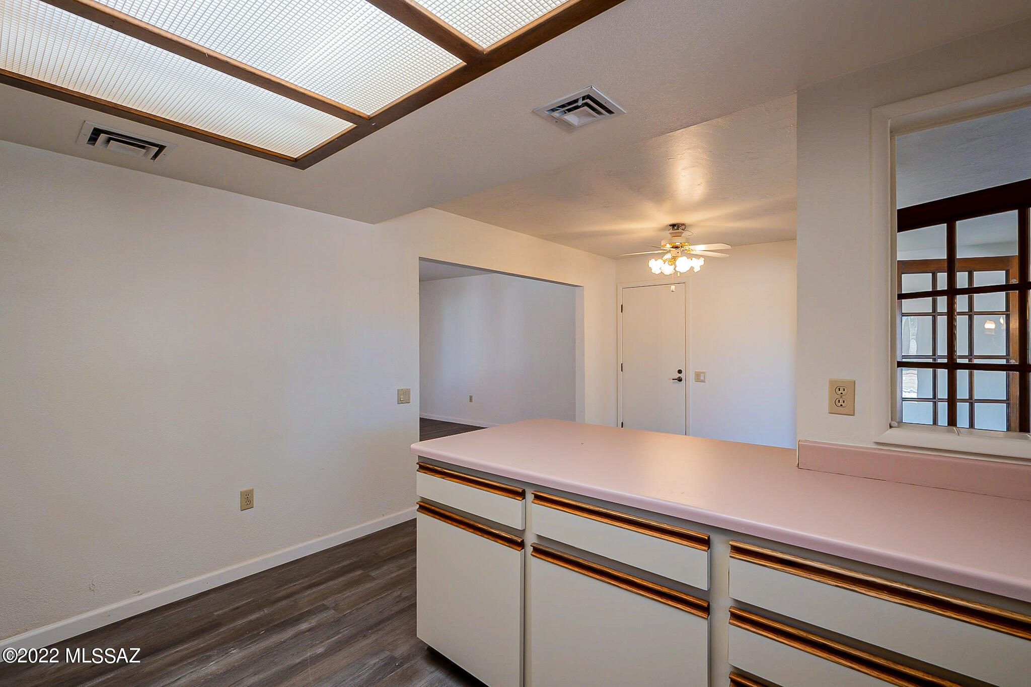 Continental Vistas(1-302) - Residential