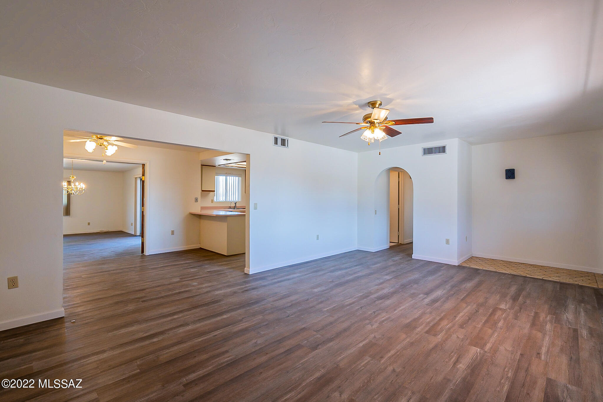 Continental Vistas(1-302) - Residential