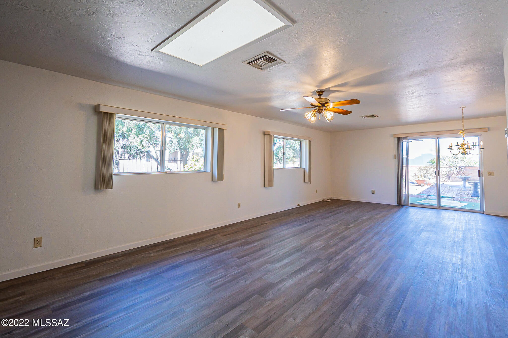 Continental Vistas(1-302) - Residential