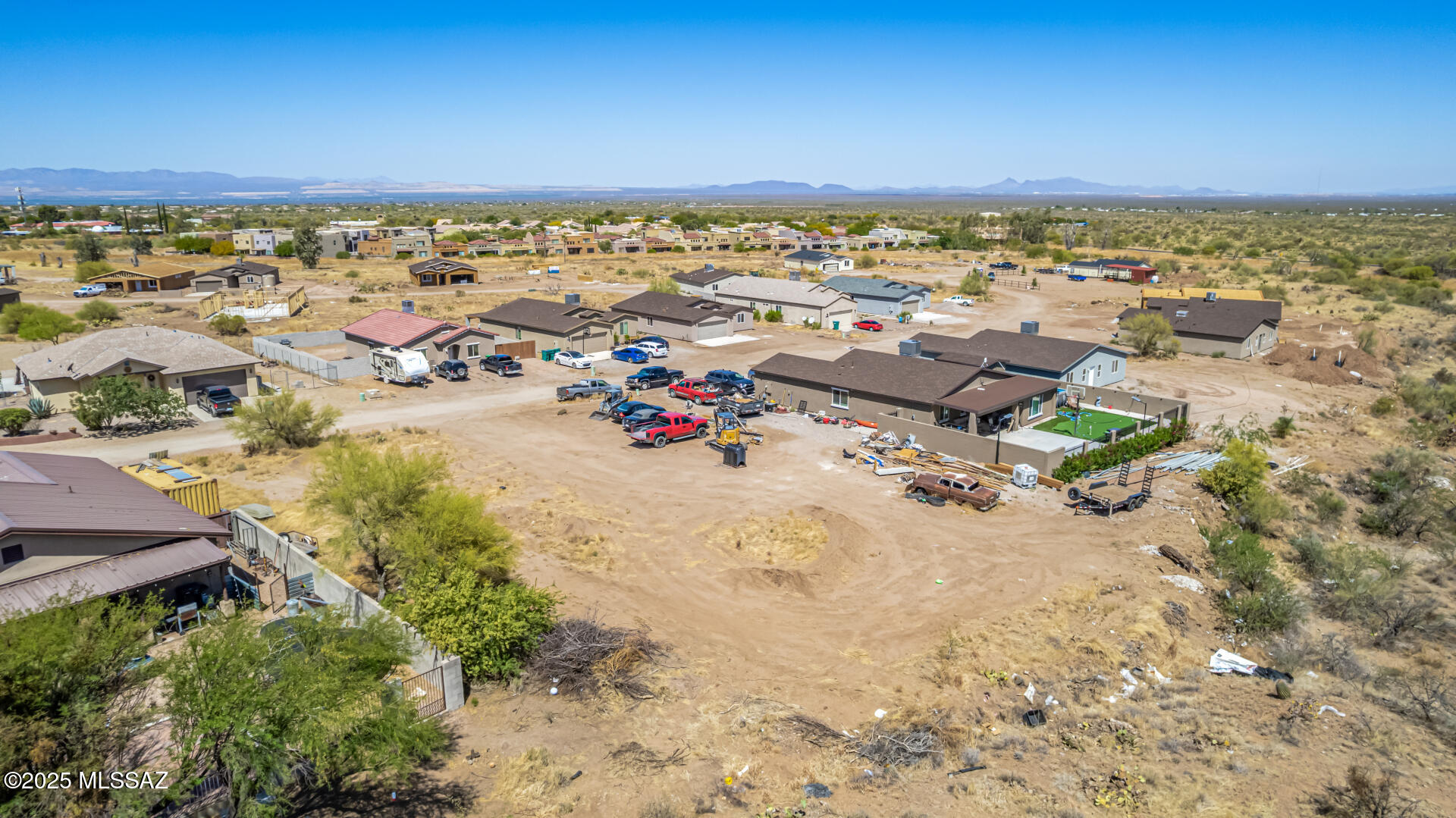 Build Your Dream Home in Corona de Tucson!
Discover the opportunity to own this spacious vacant lot in the growing community of Corona de Tucson.This parcel offers a peaceful setting with beautiful desert surroundings and mountain views. With .16 acres of buildable land, this lot is perfect for your custom home.Enjoy the tranquility of rural living while still being conveniently close to shopping, schools, and access to I-10. This property combines lifestyle, location, and value in the desirable Vail School District. No HOA restrictions give you the freedom to bring your vision to life.