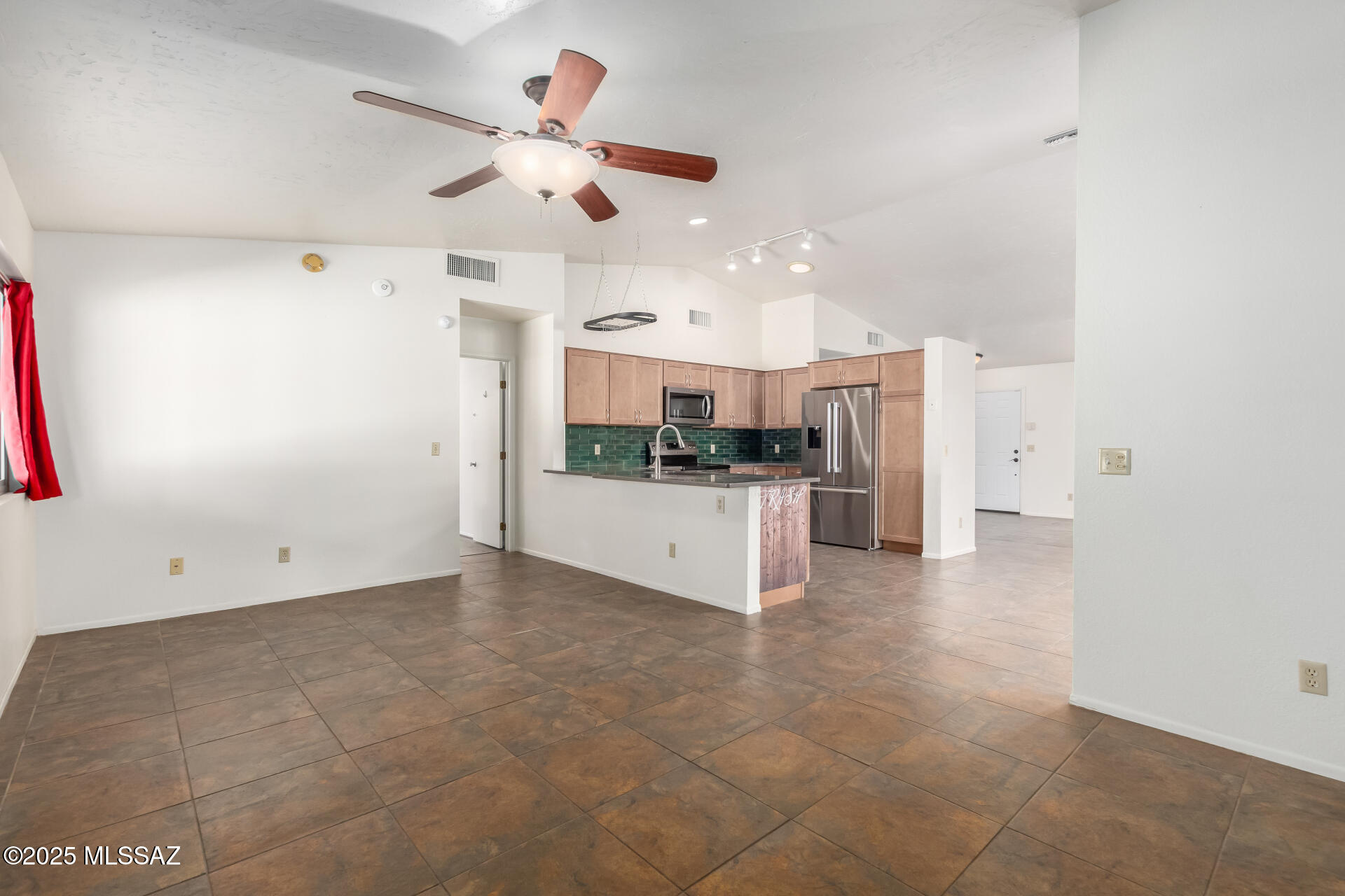 Macalester Park (1-142) - Residential