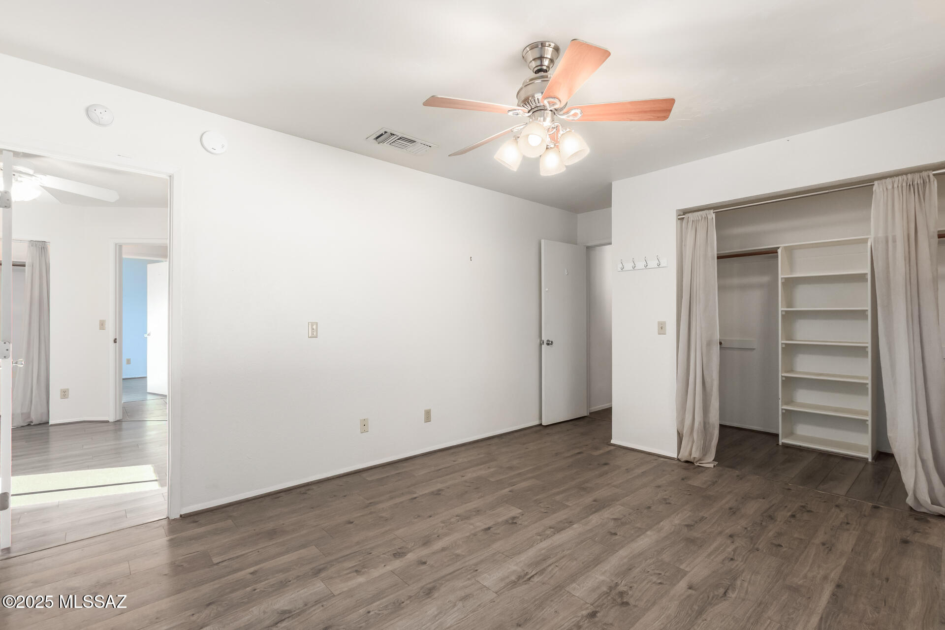 Macalester Park (1-142) - Residential