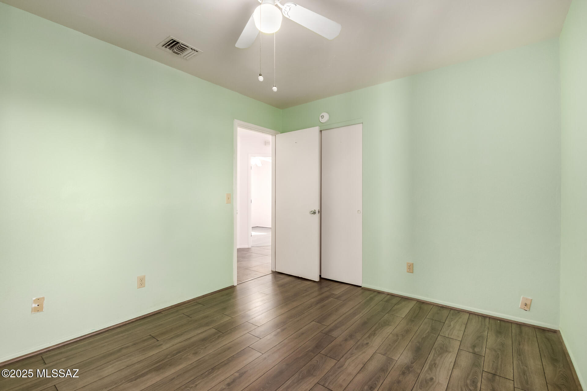 Macalester Park (1-142) - Residential