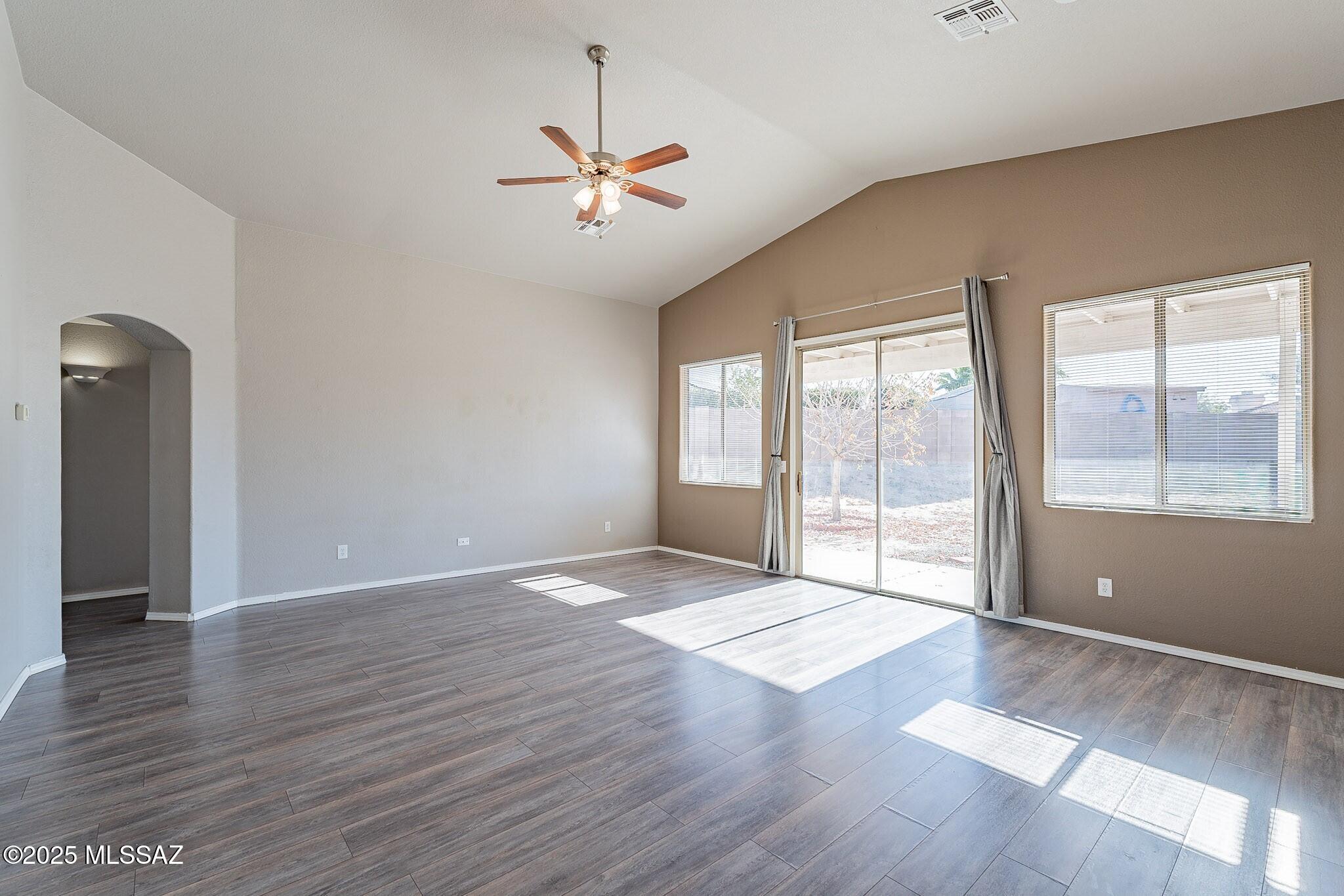 Quail Cove (1-137) - Residential Lease