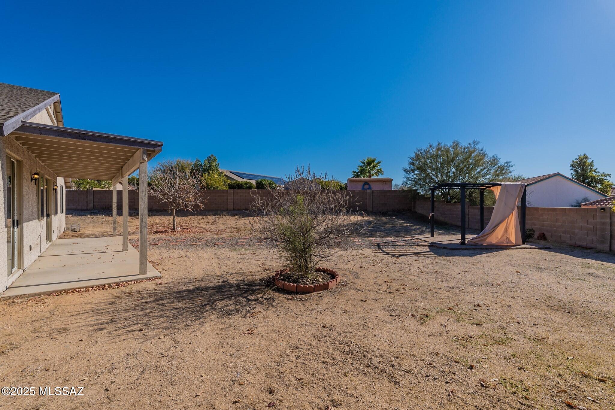 Quail Cove (1-137) - Residential Lease
