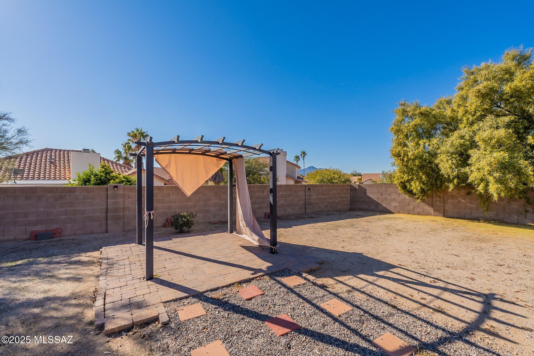 Quail Cove (1-137) - Residential Lease