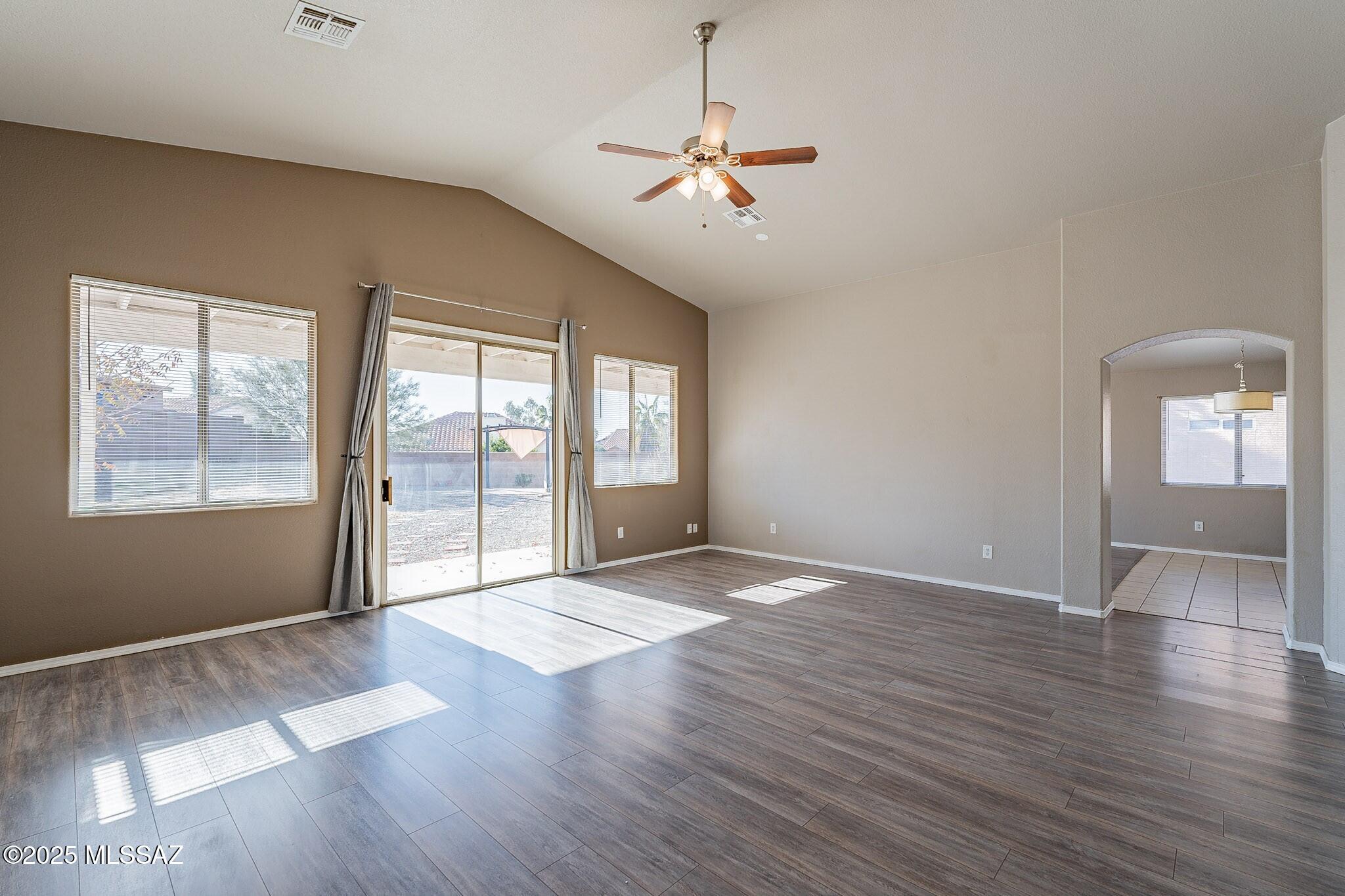 Quail Cove (1-137) - Residential Lease