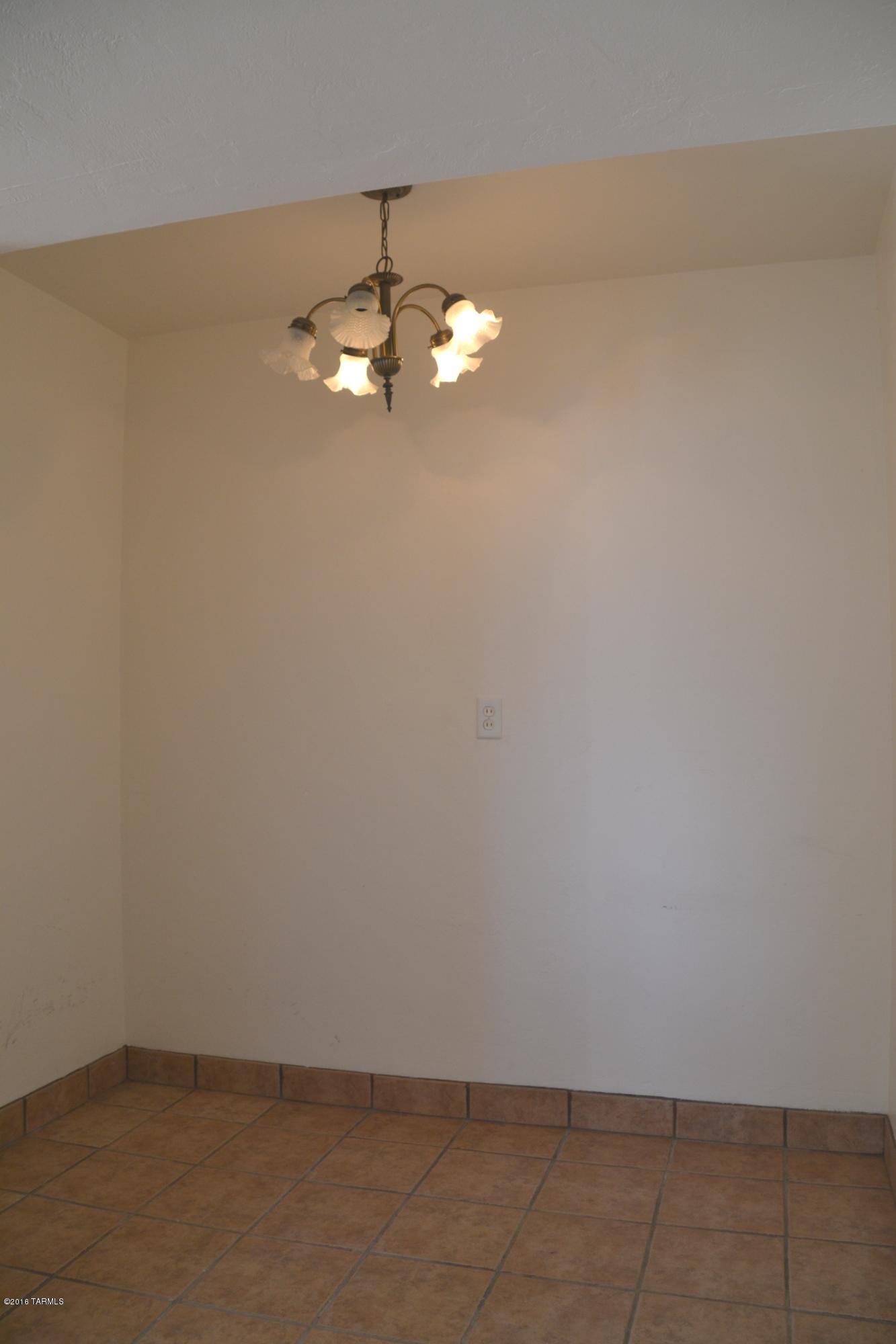 Coronado Heights Resub. - Residential Income