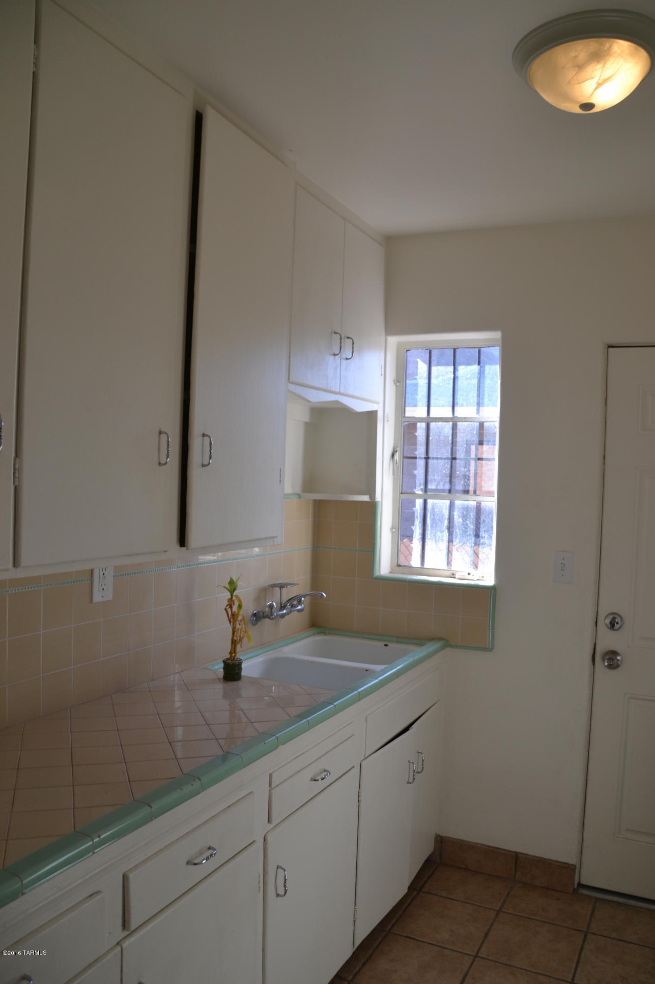 Coronado Heights Resub. - Residential Income