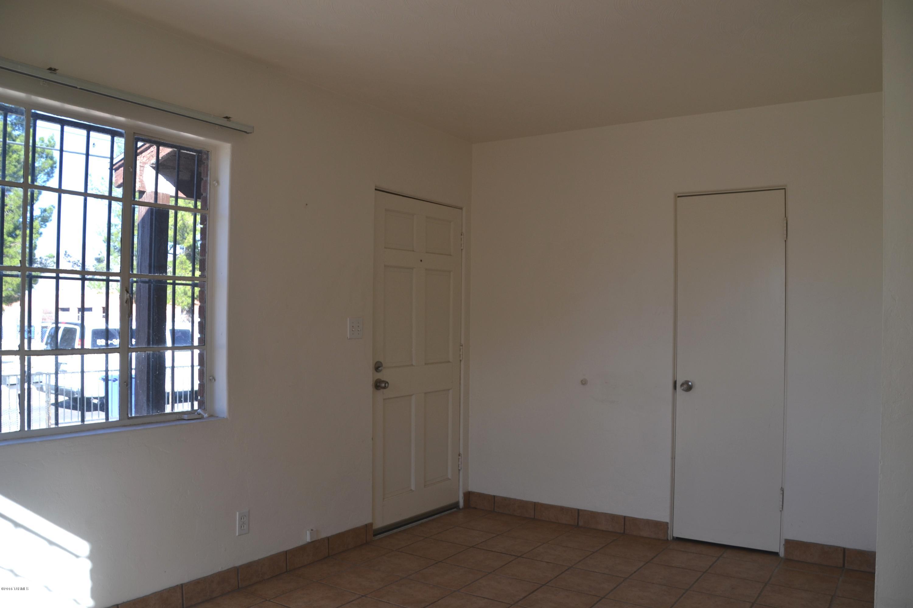 Coronado Heights Resub. - Residential Income