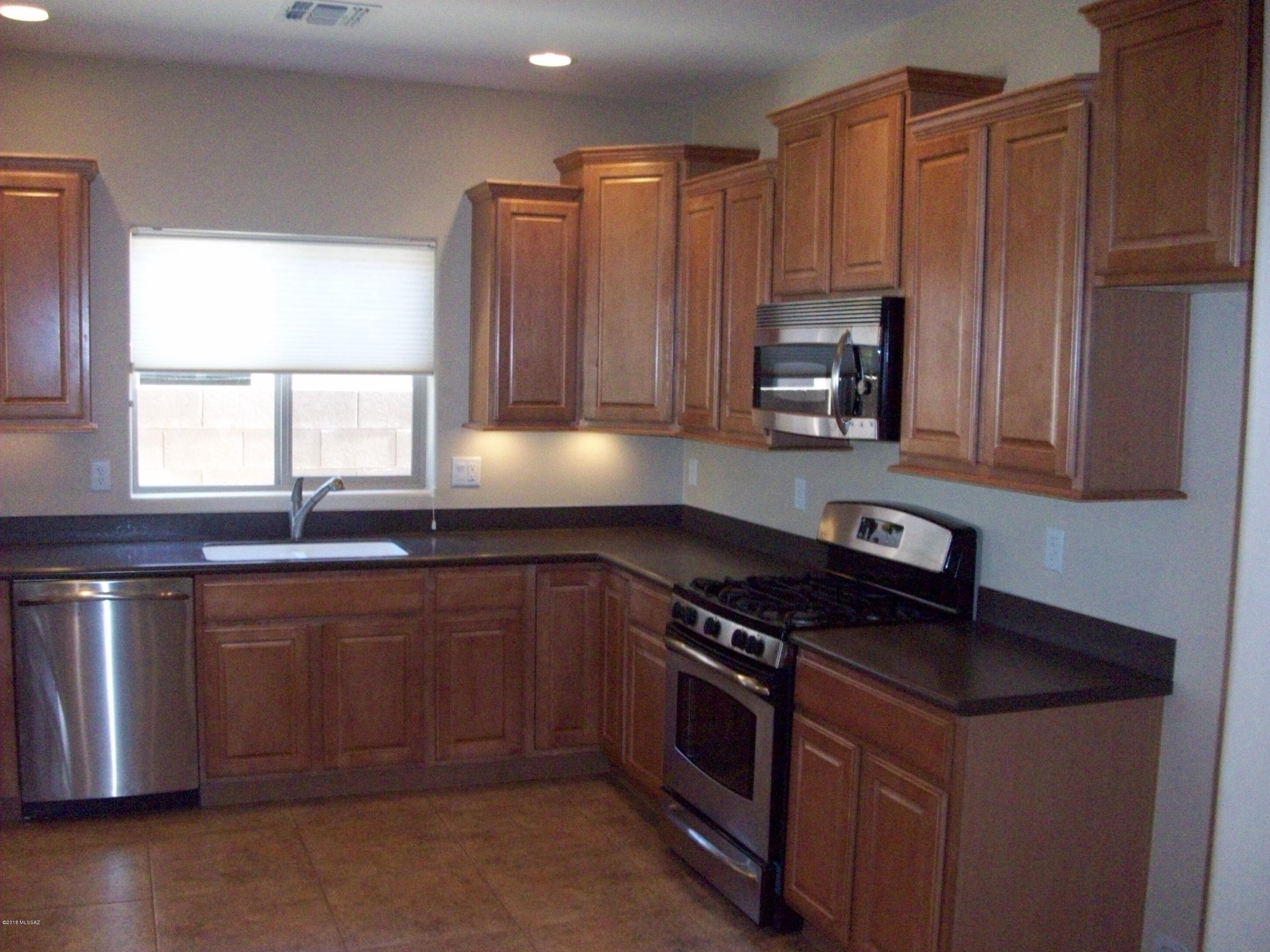 Rancho Vistoso Neighborhood 10 - Residential Lease