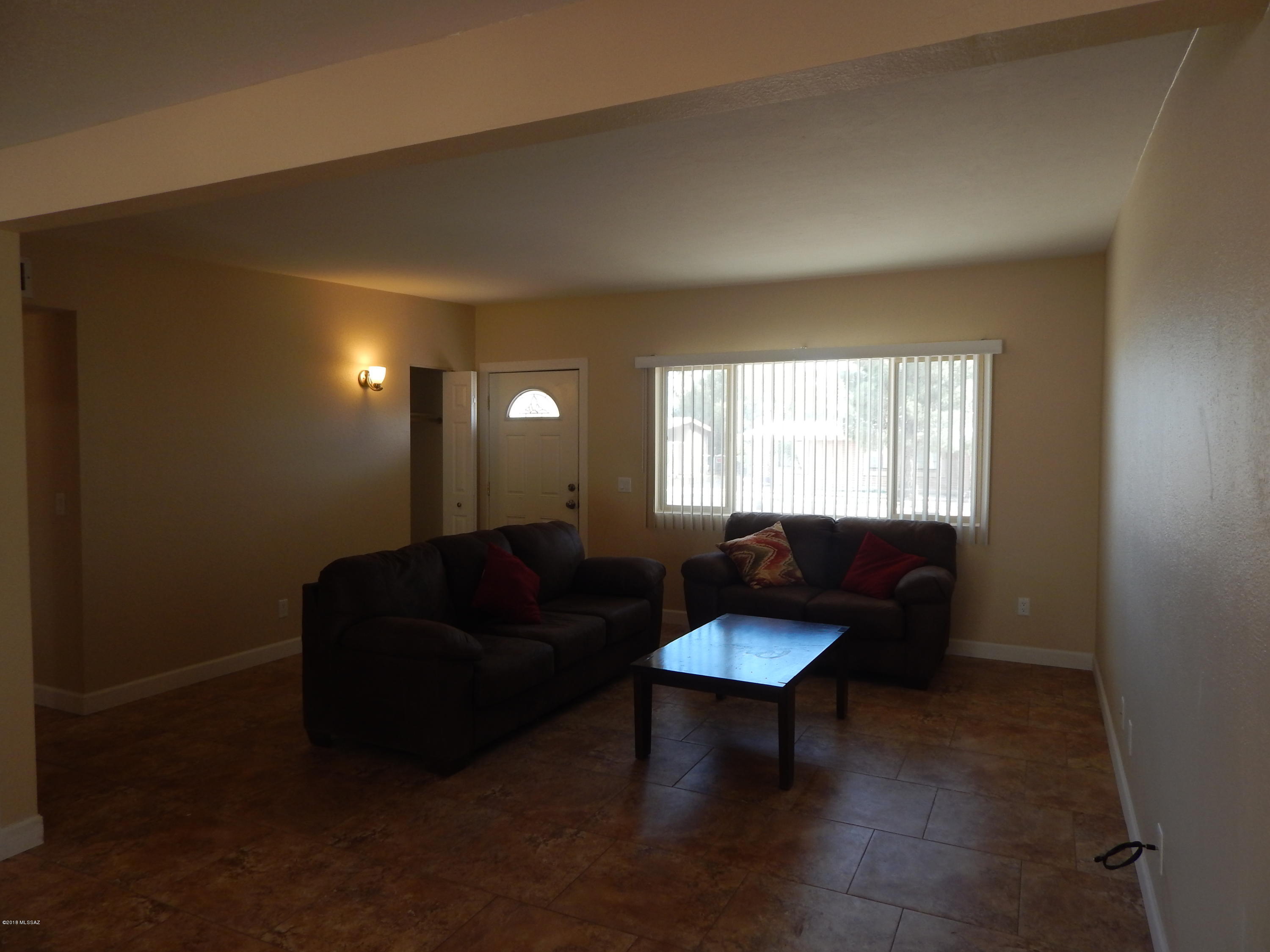 Casas Adobes Park (416-540) - Residential Lease